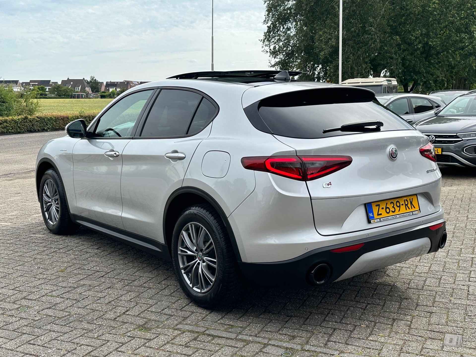 Alfa Romeo Stelvio 2.0 T AWD Sprint PANO | NAVI | KLIMA | BOVAG! - 5/35