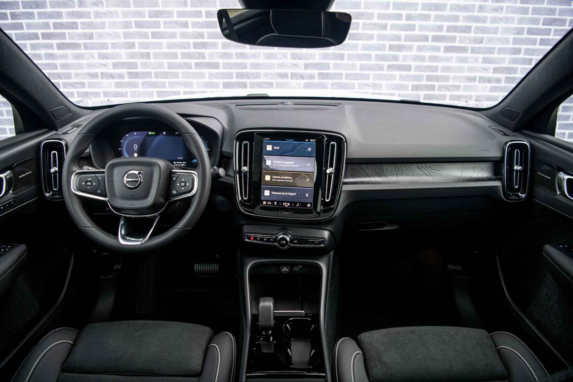Volvo C40 Single Motor Extended Range Ultimate 82 kWh Fin. € 1.109 p/m| Pixel LED | Nubuck Interieur | Donker Glas | 20" | Power Seats | - 6/42