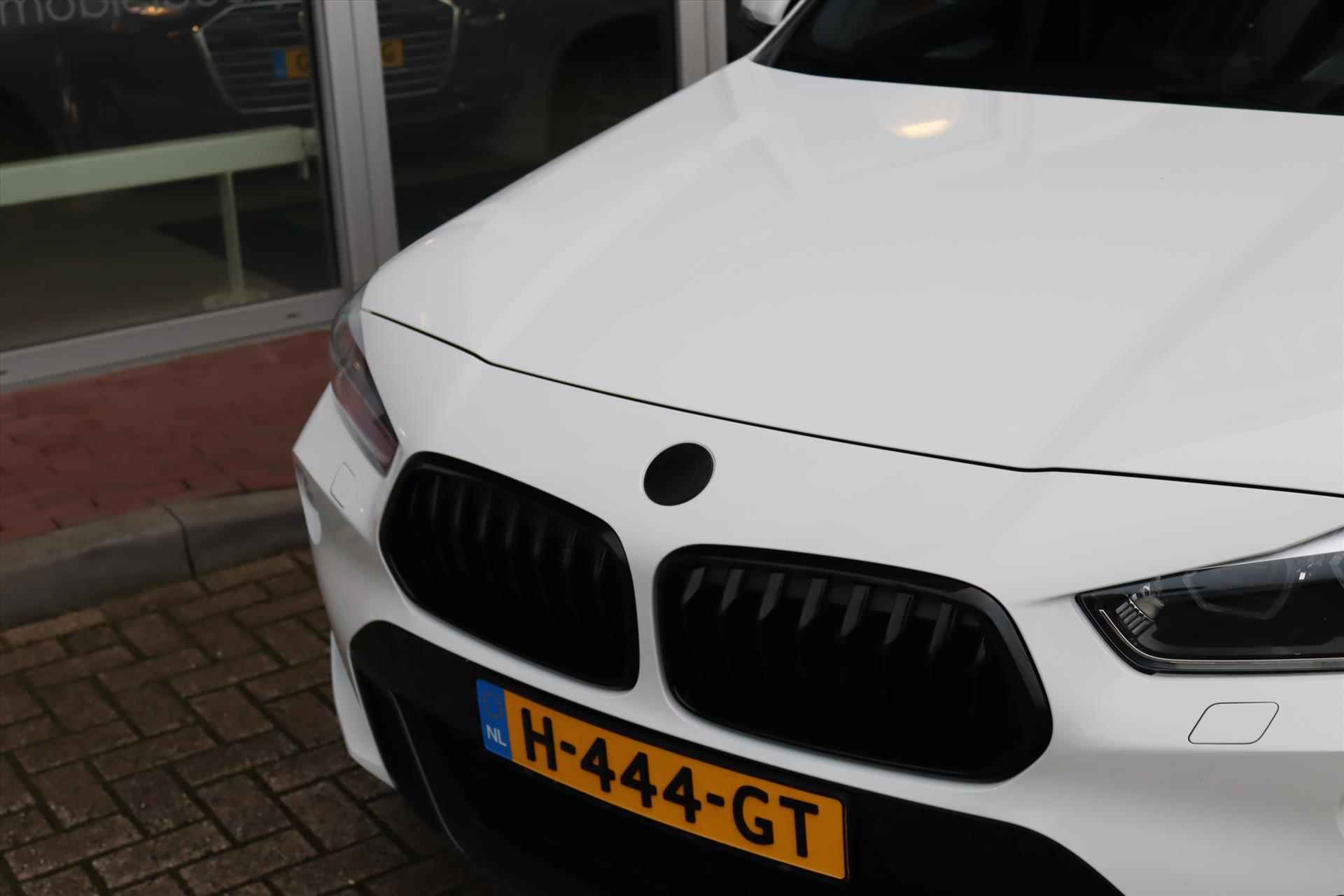 BMW X2 (f39) SDRIVE 2.0i 192PK AUTOMAAT M-SPORT Panodak | Head Up | Camera | Navi | Sfeerverl. | 19 Inch Lm | Led | Cruise | Electr.Klep | - 58/66