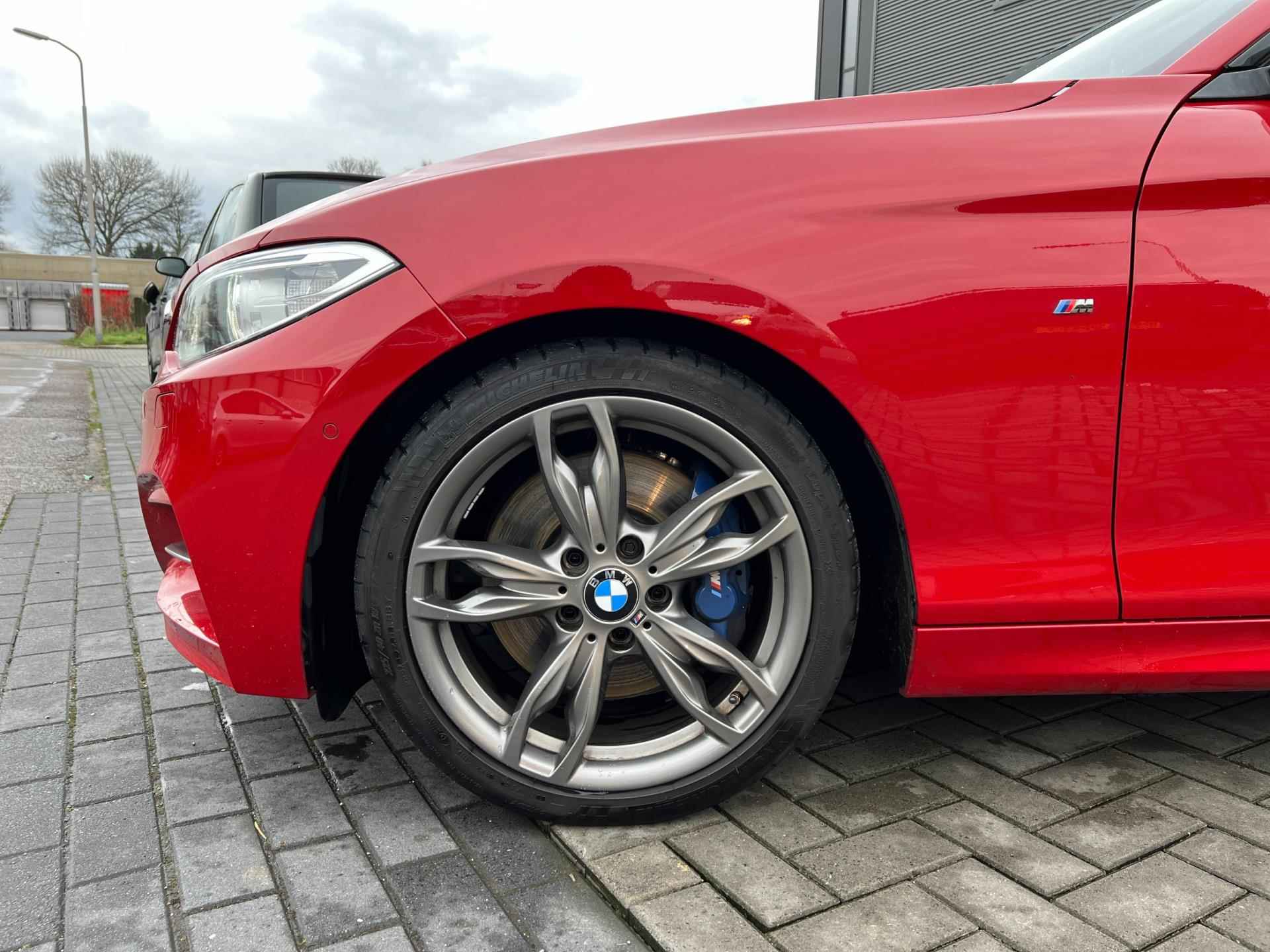 BMW 2-serie Cabrio M240i High Executive - 3/37