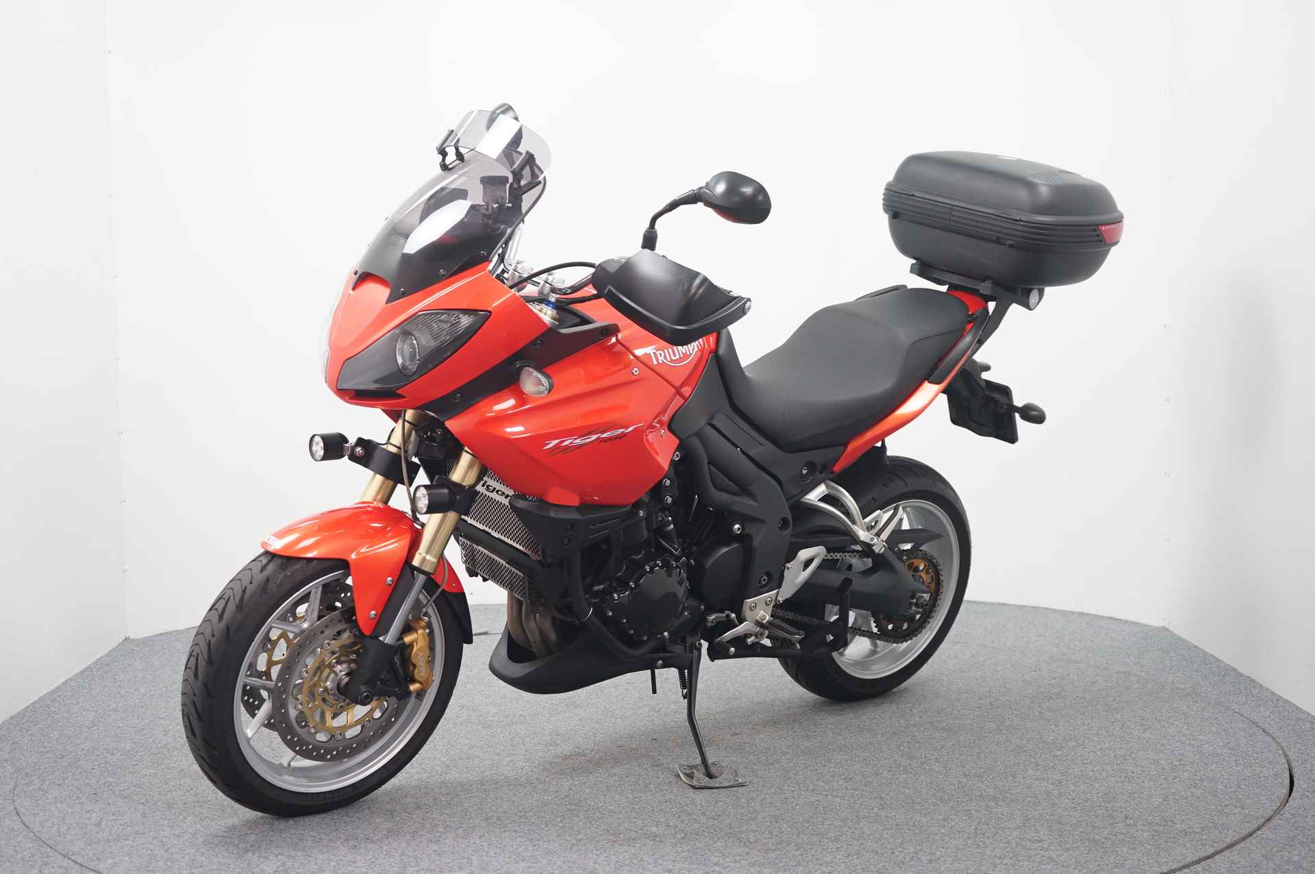 Triumph TIGER 1050 - 4/19