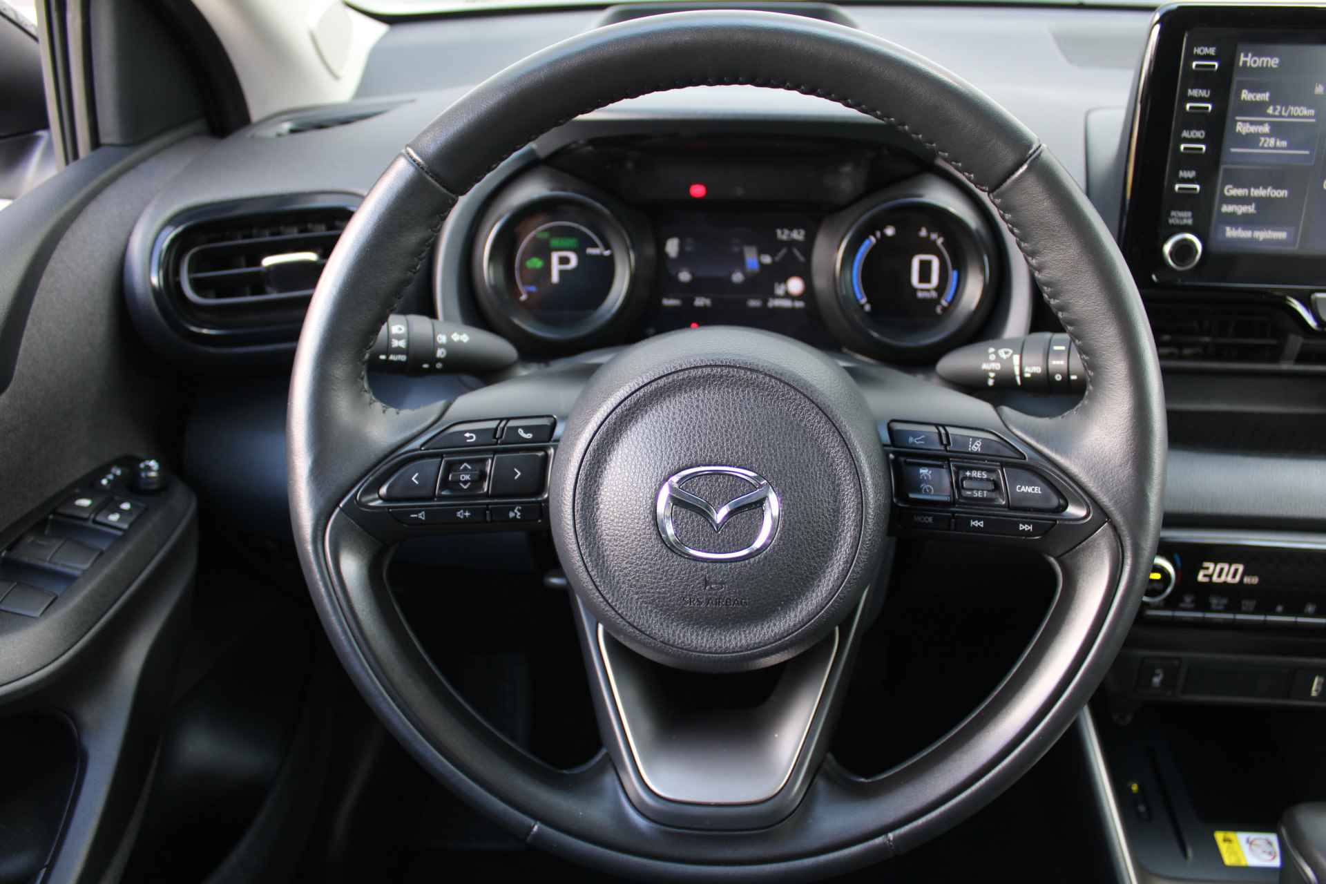 Mazda 2 Hybrid 1.5 Select | Panoramadak | Airco | Navi apple carplay / Android auto | Cruise | PDC | Head-up display | - 11/36