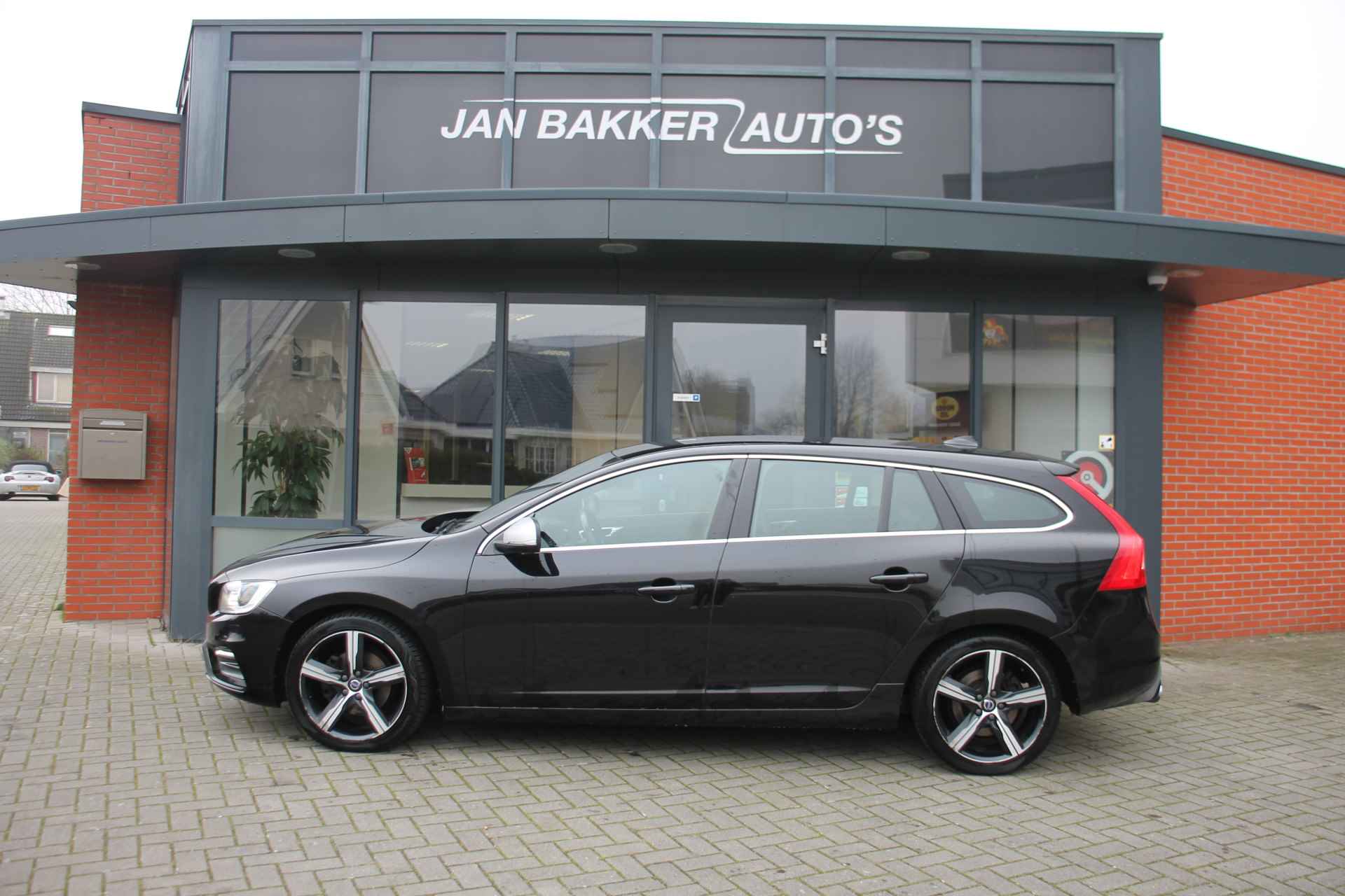 Volvo V60 2.0 D4 Business Sport ✅ R-Design ✅ Trekhaak ✅ | Xenon | 18inch - 2/15