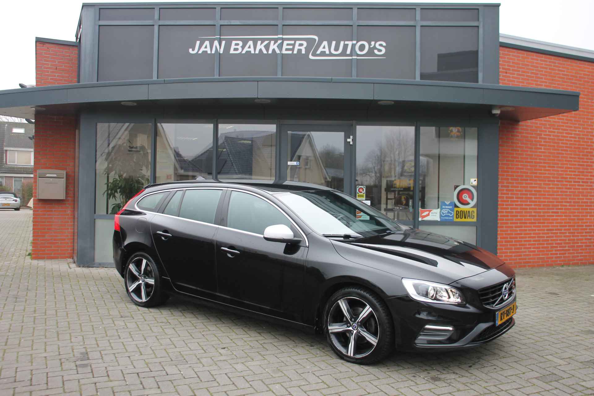 Volvo V60 2.0 D4 Business Sport ✅ R-Design ✅ Trekhaak ✅ | Xenon | 18inch - 5/15