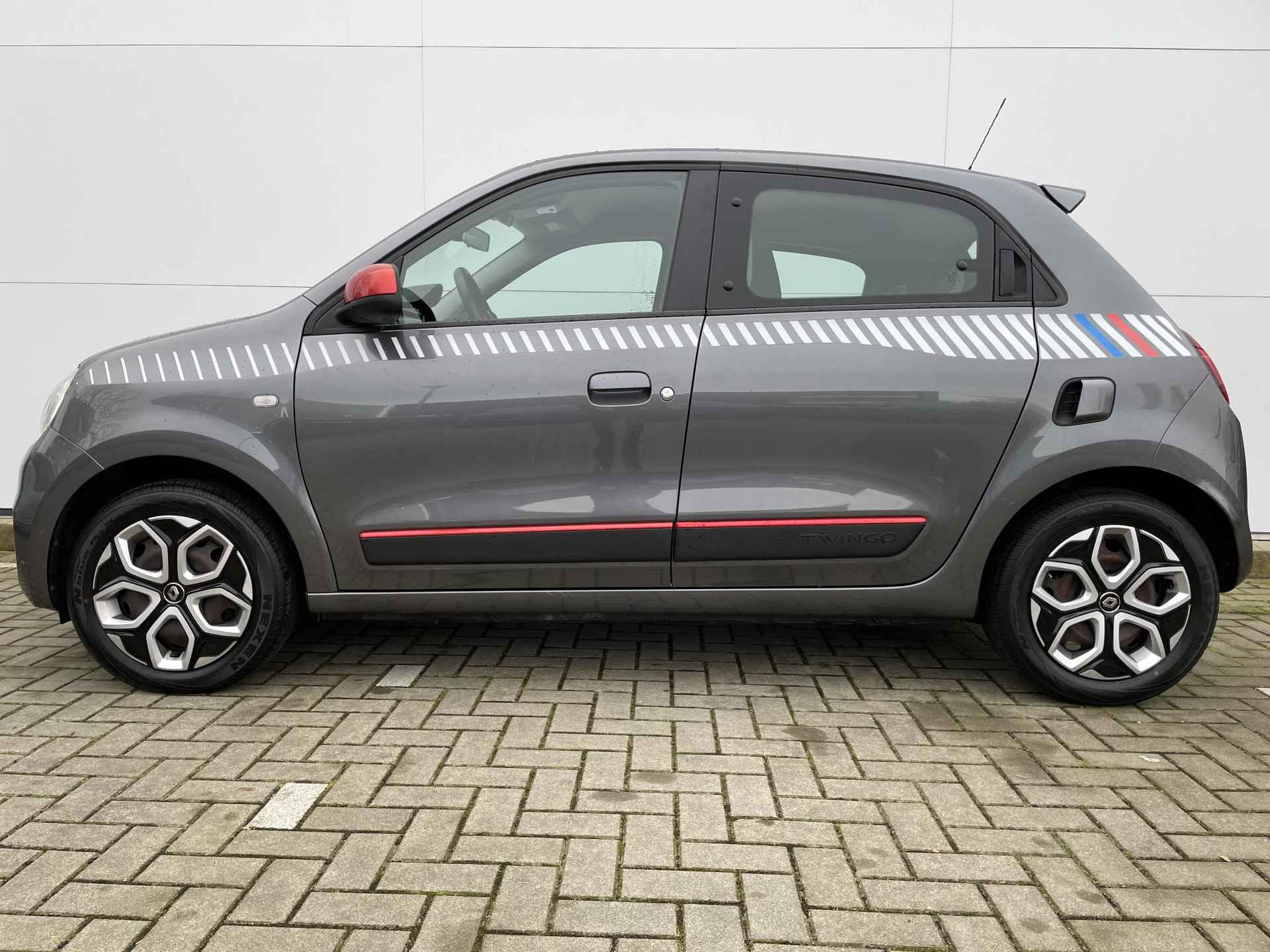 Renault Twingo 1.0 SCe Collection / 1e Eig / Slechts 15.000 km / - 13/23