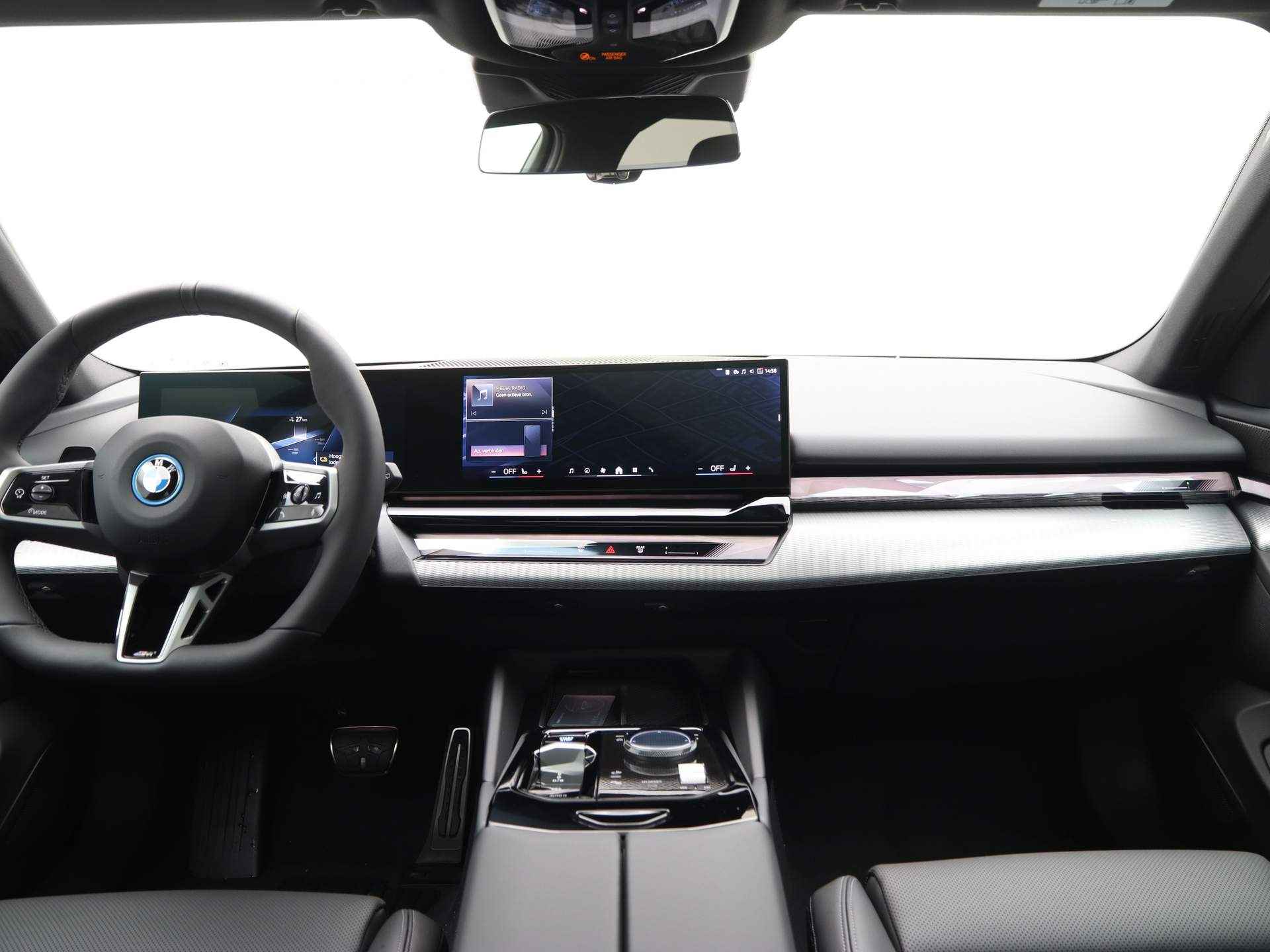 BMW i5 Touring eDrive40 84 kWh - 14/27