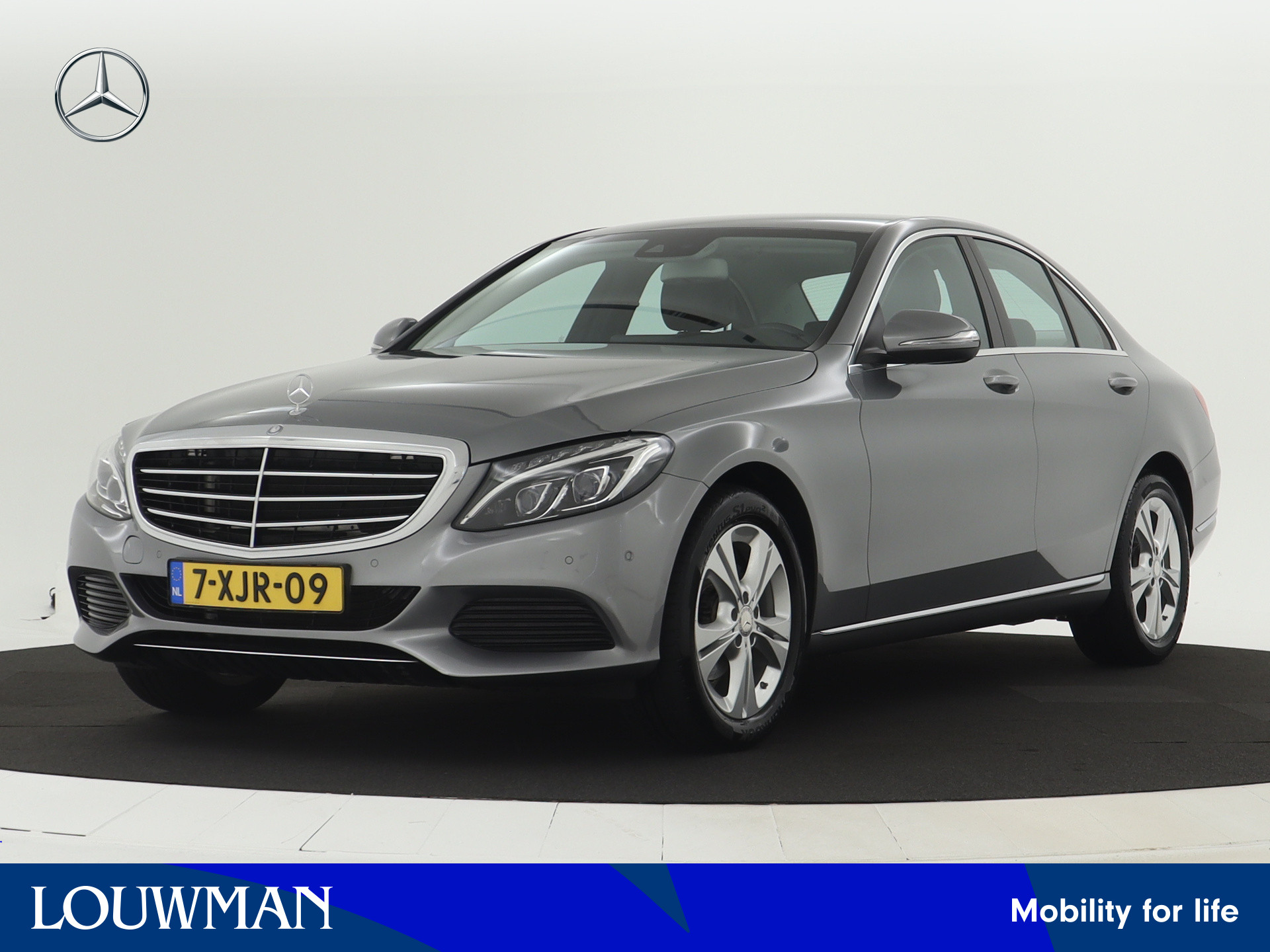 Mercedes-Benz C-Klasse 180 Exclusive Ambition | Alarm | Sfeerverlichting | LED | Parkeersensoren | Cruise Control | Navigatie |