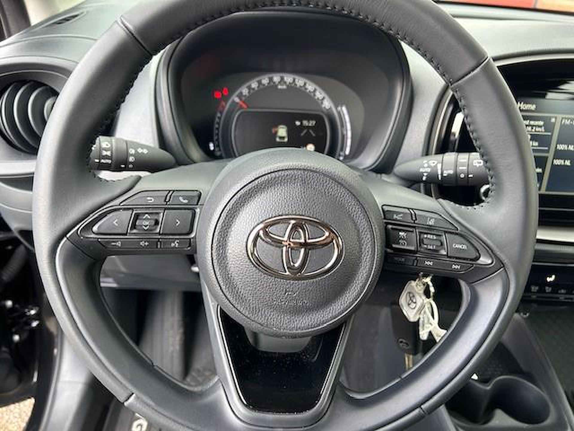 Toyota Aygo X 1.0 VVT-i MT Pulse - 12/16