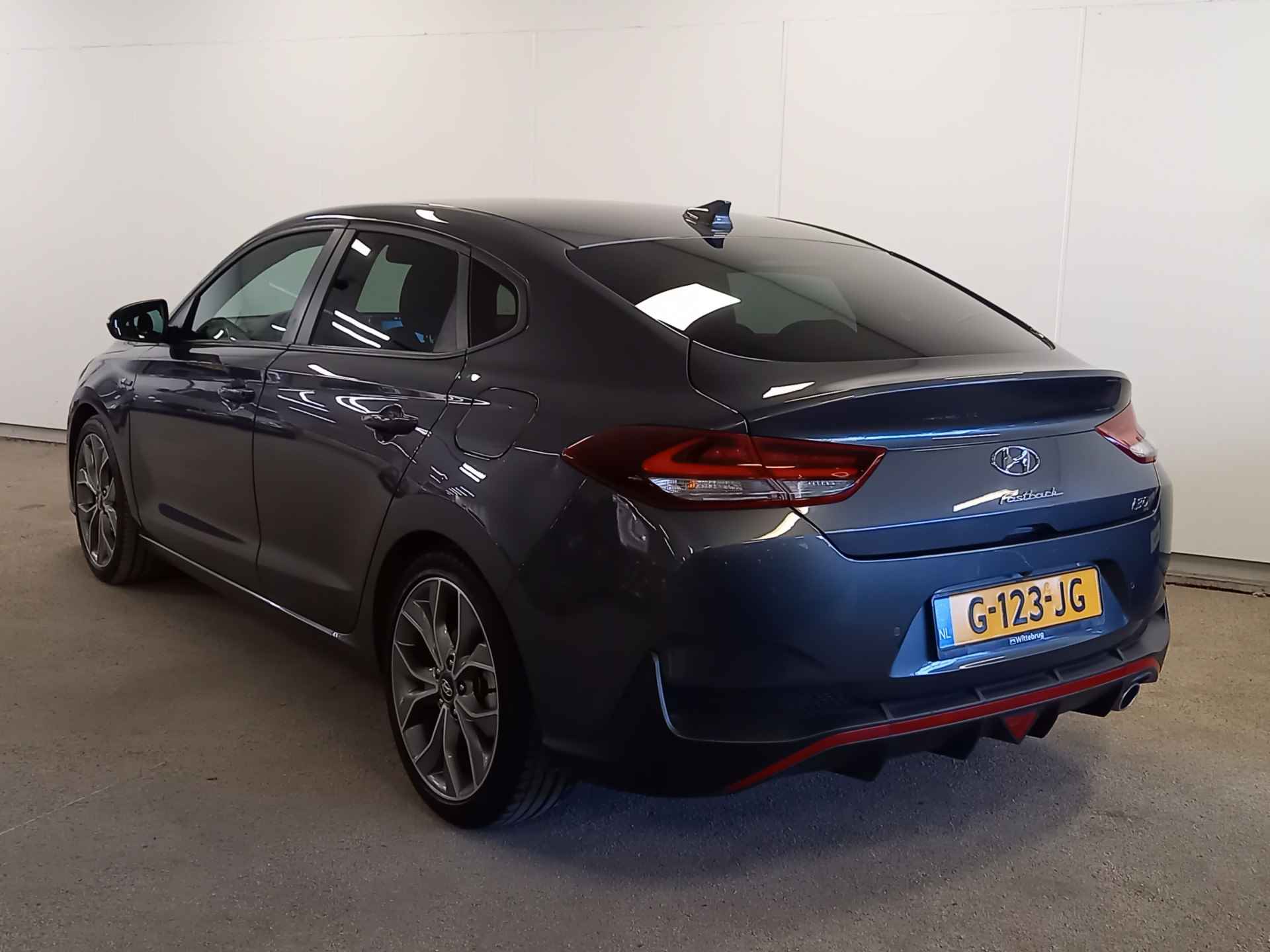 Hyundai i30 Fastback 1.4 T-GDI 140pk N Line | Navigatie | Sportstoelen | Camera - 5/16