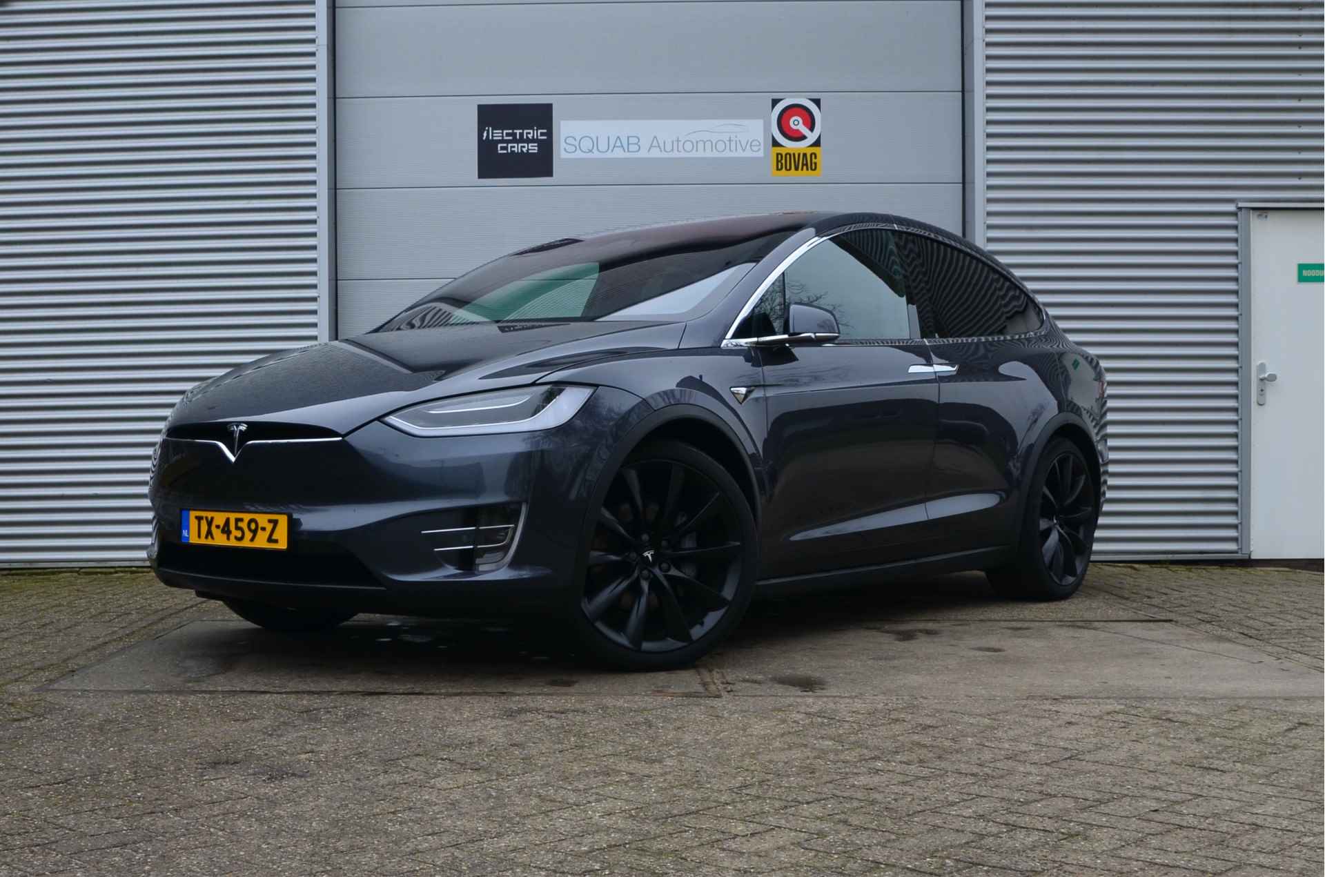 Tesla Model X