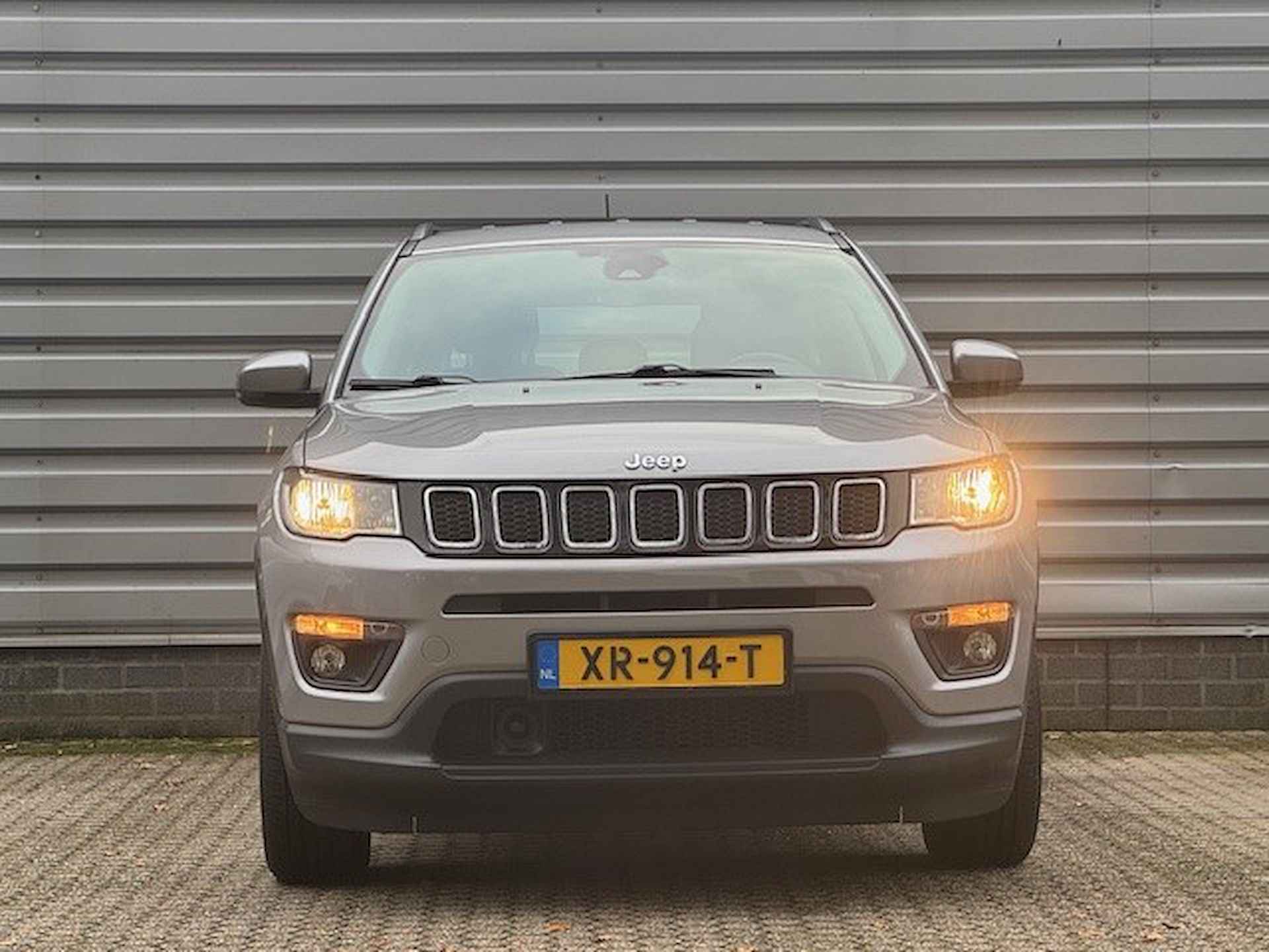 Jeep Compass 1.4 MultiAir 140pk Longitude | Navigatie | Camera | Climate Control | 17'' Lichtmetalen velgen | - 2/31