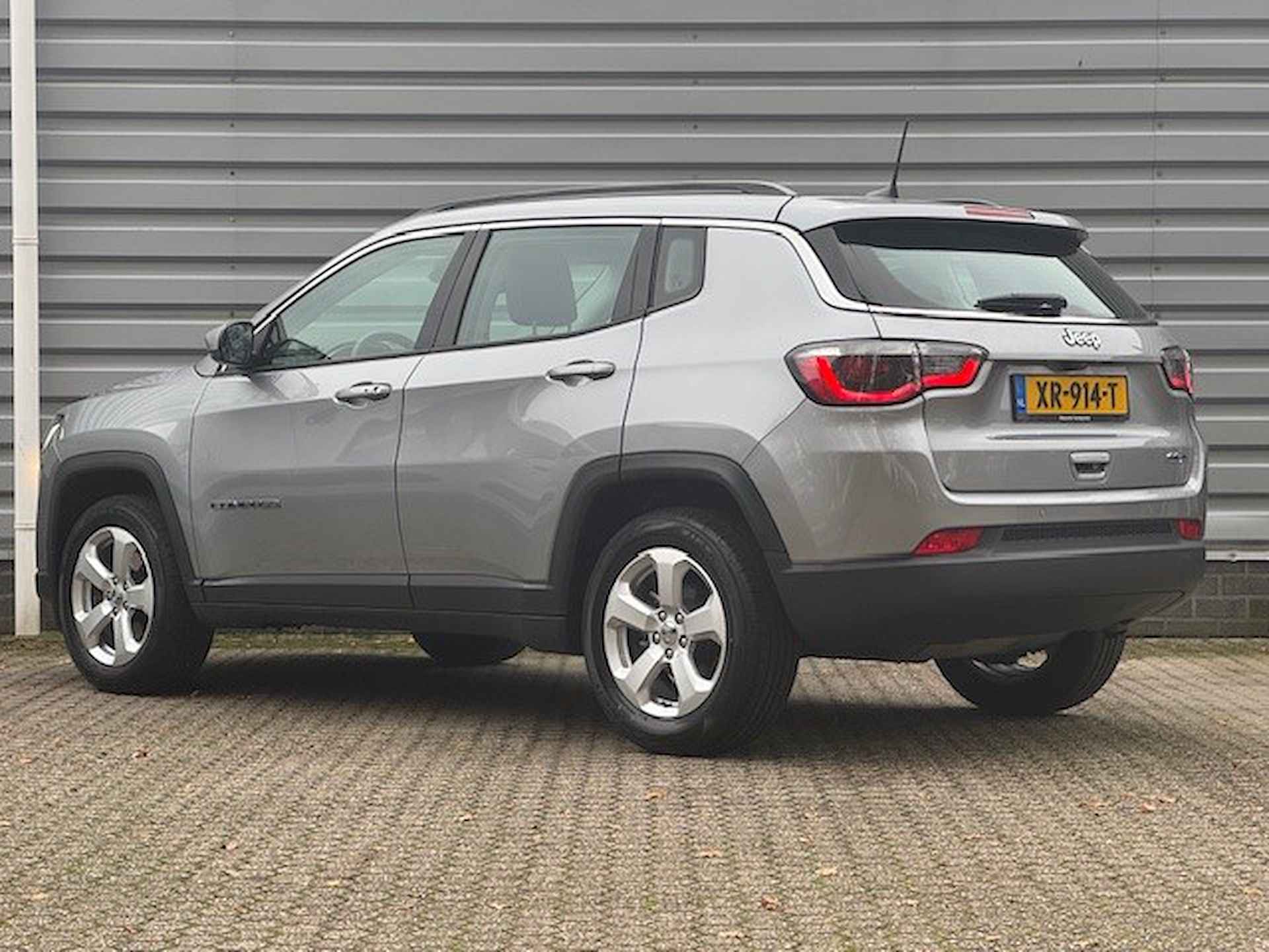 Jeep Compass 1.4 MultiAir 140pk Longitude | Navigatie | Camera | Climate Control | 17'' Lichtmetalen velgen | - 6/31