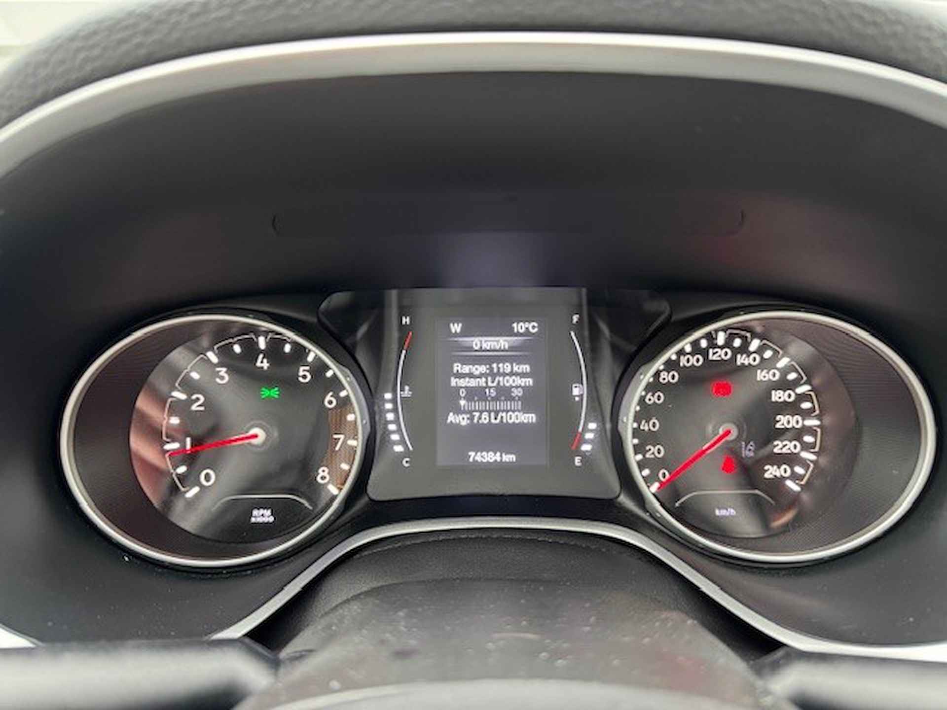 Jeep Compass 1.4 MultiAir 140pk Longitude | Navigatie | Camera | Climate Control | 17'' Lichtmetalen velgen | - 16/31