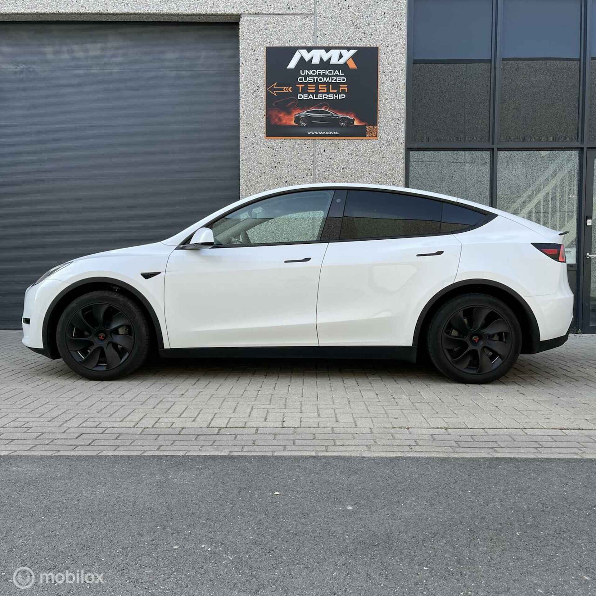 Tesla Model Y Wit 2023 TREKHAAK MMX PACK - 6/22