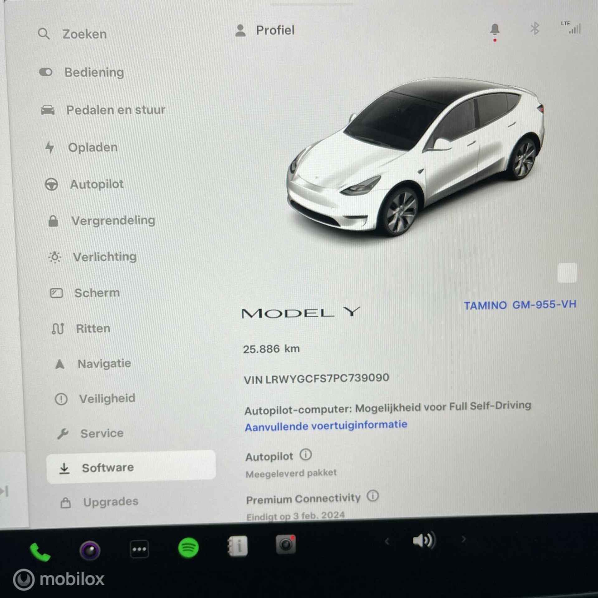 Tesla Model Y Wit 2023 TREKHAAK MMX PACK - 12/22