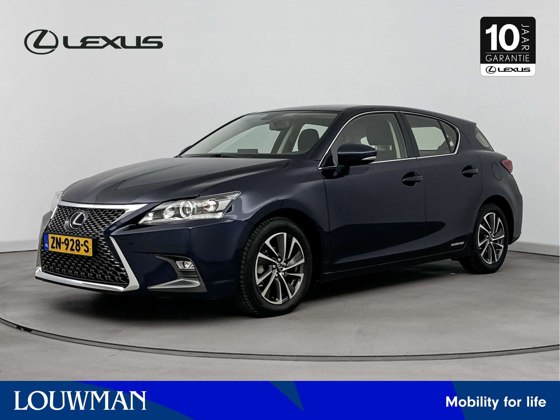 Lexus CT 200h Business Line | Parkeersensoren | Achteruitrijcamera | Navigatie | Bluetooth |