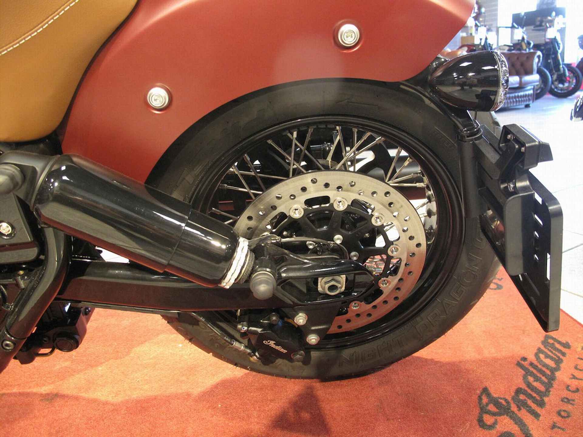 Indian Chief Bobber Dark Horse The official Indian Motorcycles Dealer! - 4/13