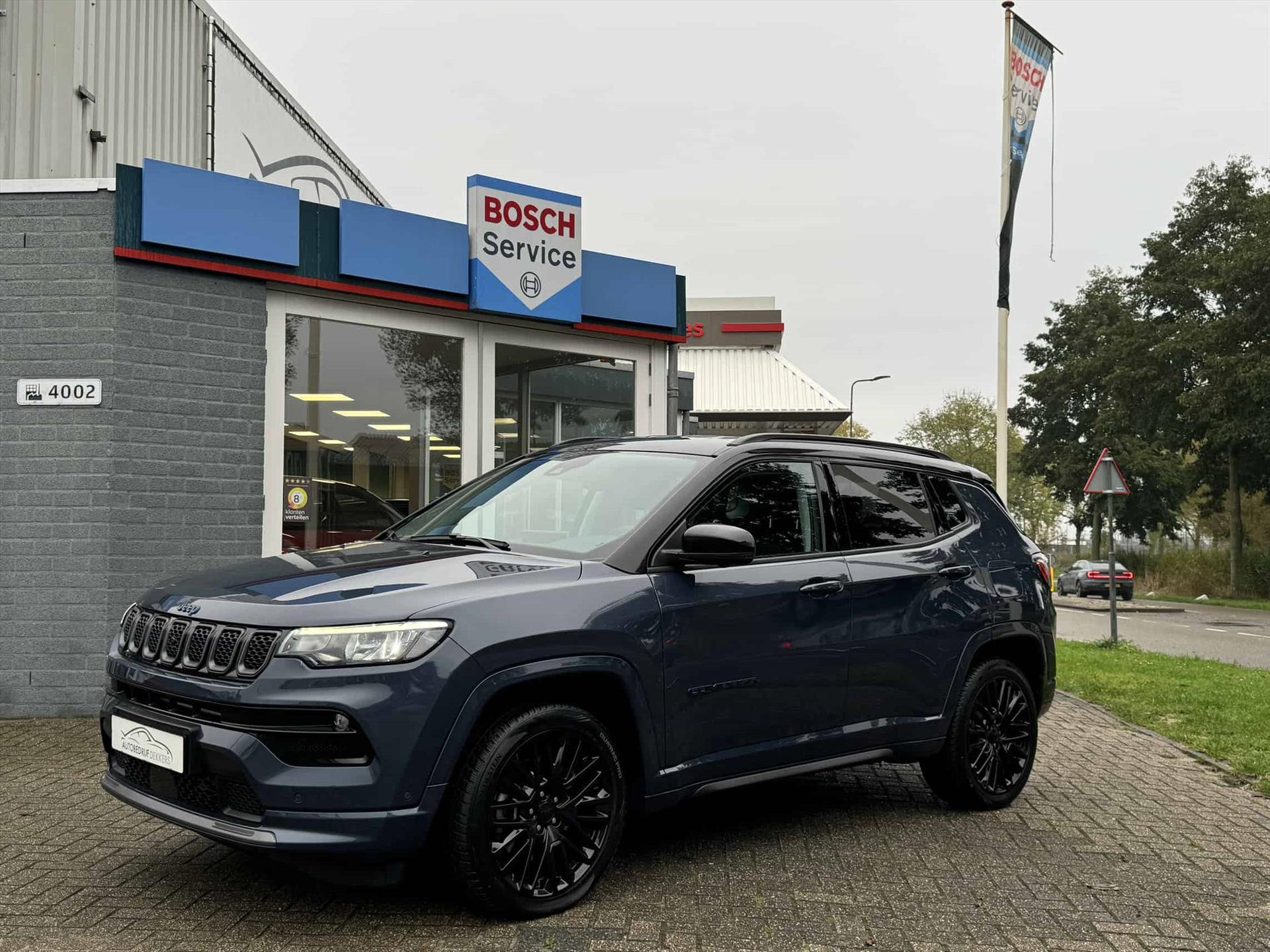 JEEP Compass 1.3T 4XE 240pk EAWD Aut S | LEDER | CAMERA | ALPINE SYSTEEM | KEYLESS