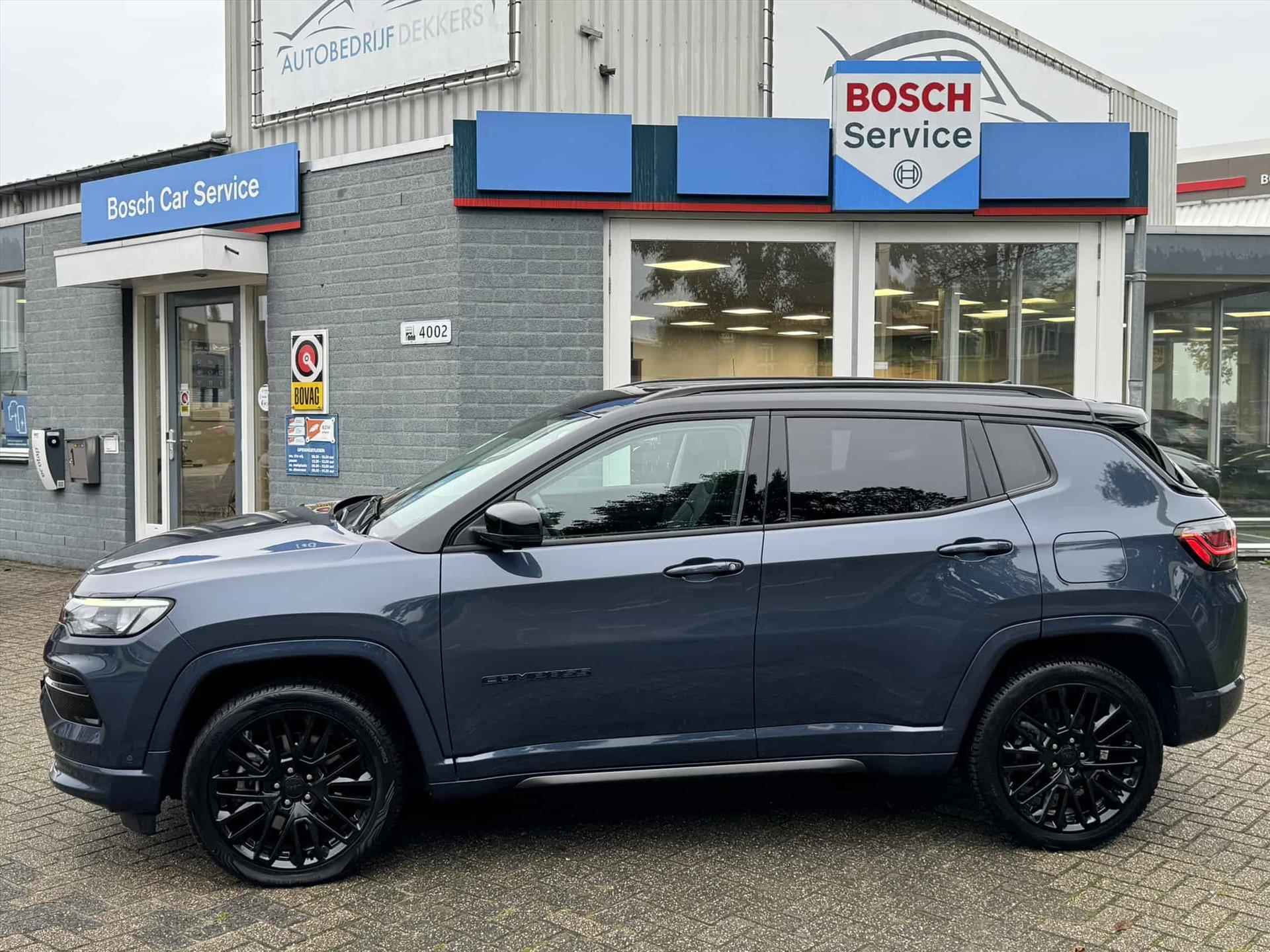 JEEP Compass 1.3T 4XE 240pk EAWD Aut S | LEDER | CAMERA | ALPINE SYSTEEM | KEYLESS - 2/29