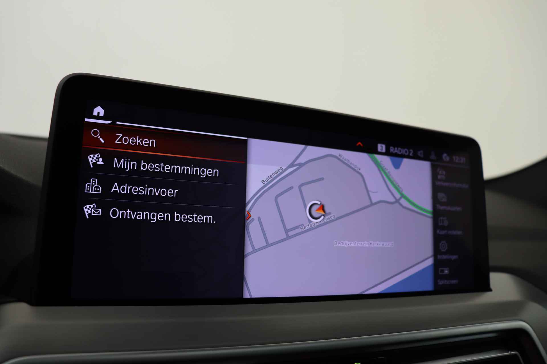 BMW X4 xDrive20i High Executive M Sport Automaat / Panoramadak / Sportstoelen / Stoelverwarming / Laserlight / Verwarmd stuurwiel / Parking Assistant / Live Cockpit Professional - 39/66