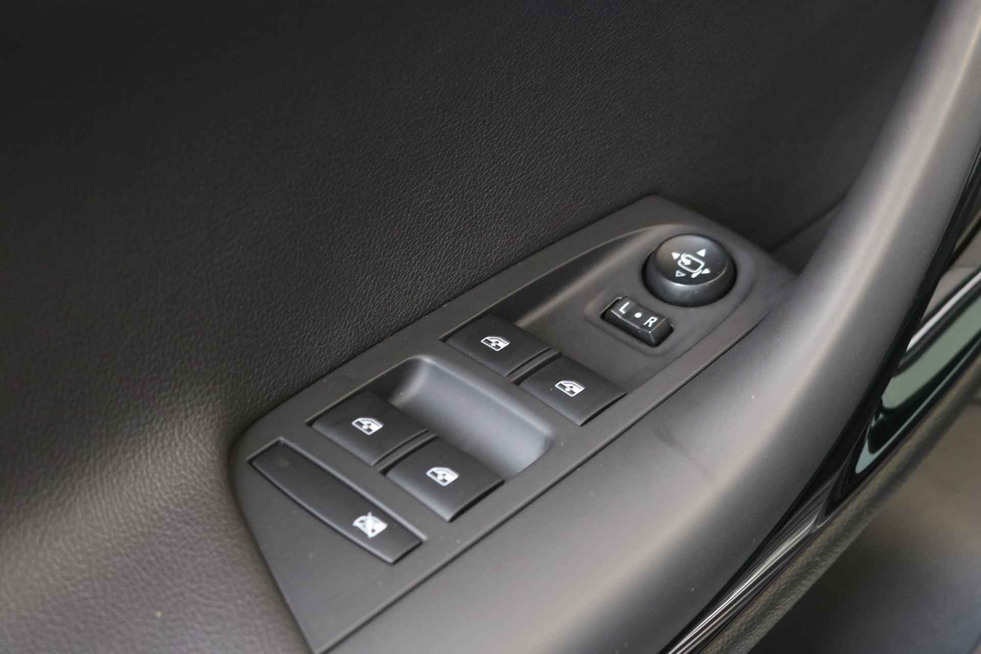 Opel Astra Innovation 5-deurs 1.0 Turbo 105pk | Trekhaak | DAB | Navi | Cruise Control | Parkeersensoren V+A | Achteruitrijcamera | - 24/50