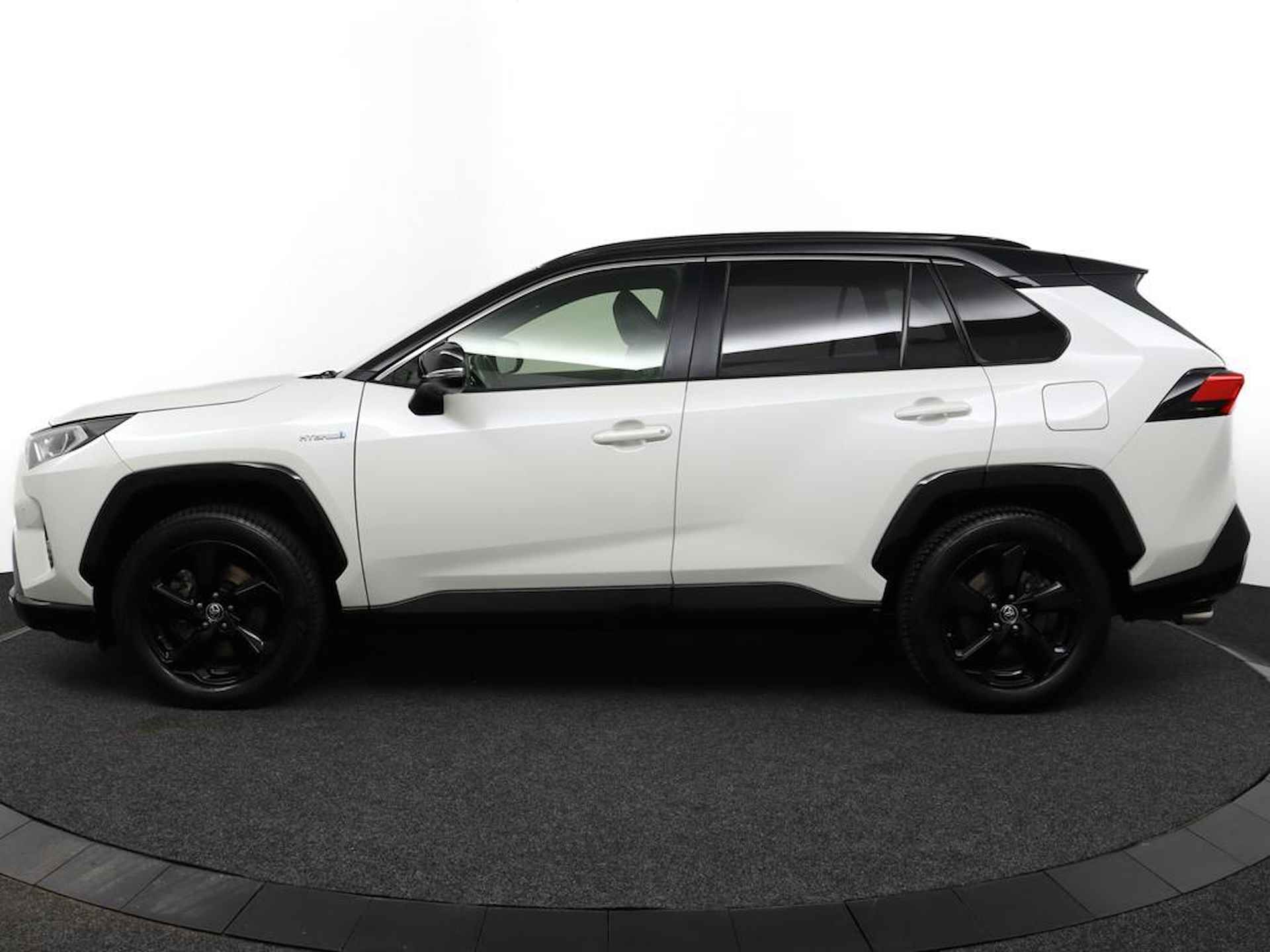 Toyota RAV4 2.5 Hybrid AWD Bi-Tone | Navigatie | Stoelverwarming | Electrische kofferbakklep | Climate Control | - 3/55