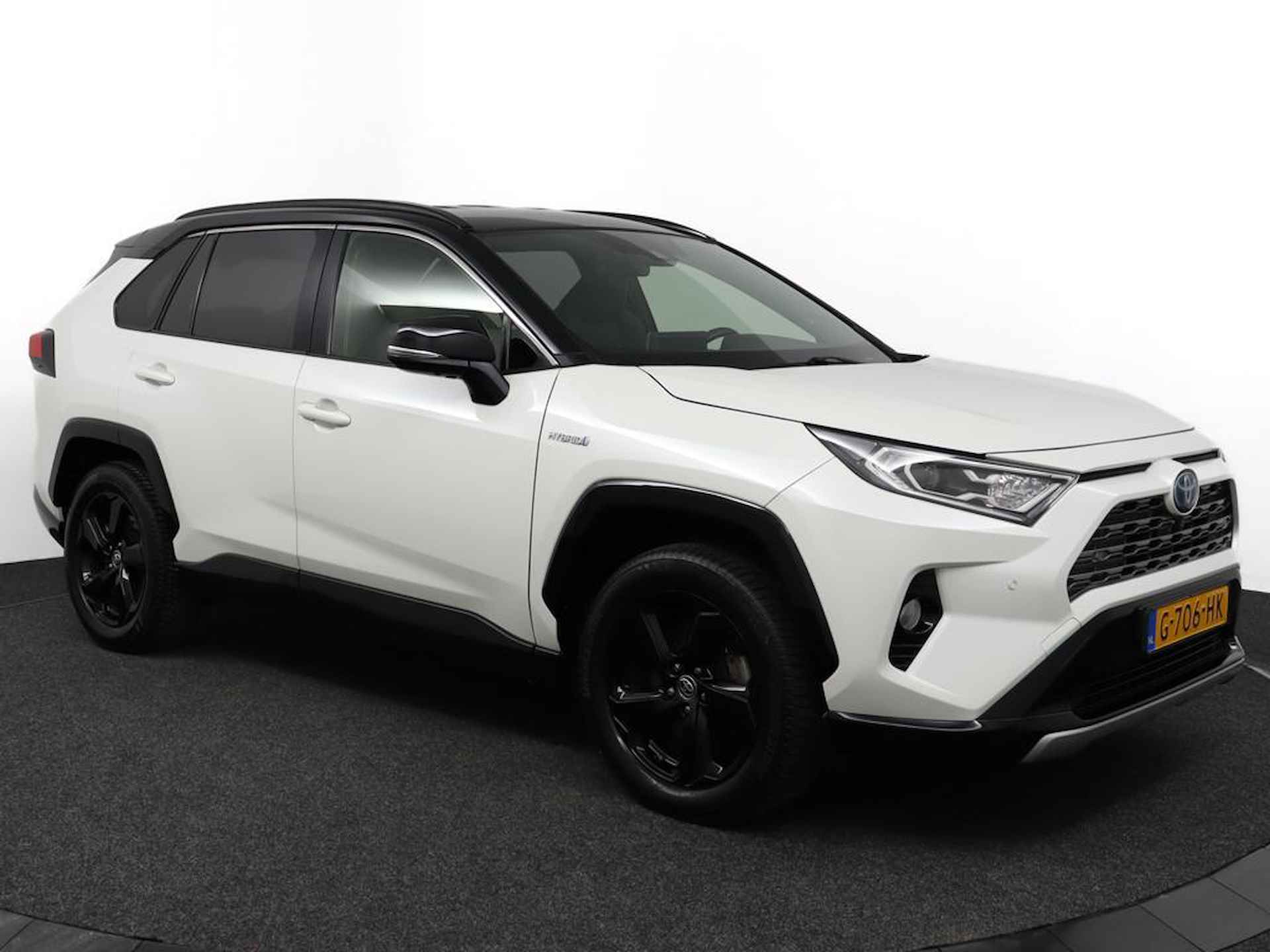 Toyota RAV4 2.5 Hybrid AWD Bi-Tone | Navigatie | Stoelverwarming | Electrische kofferbakklep | Climate Control | - 14/55