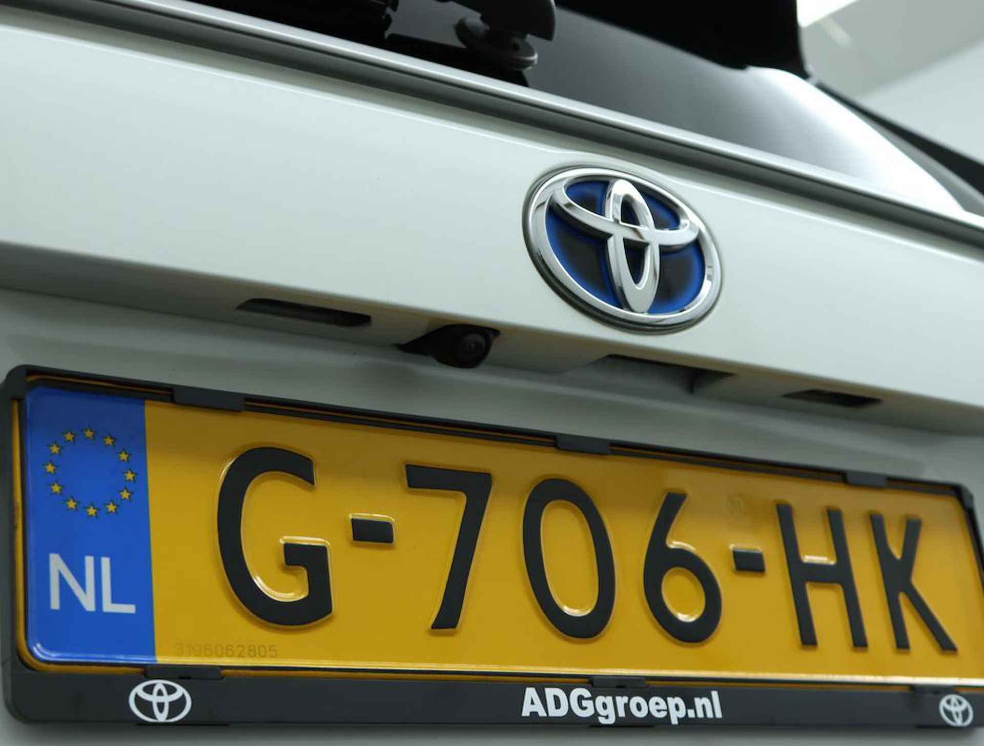 Toyota RAV4 2.5 Hybrid AWD Bi-Tone | Navigatie | Stoelverwarming | Electrische kofferbakklep | Climate Control | - 41/55