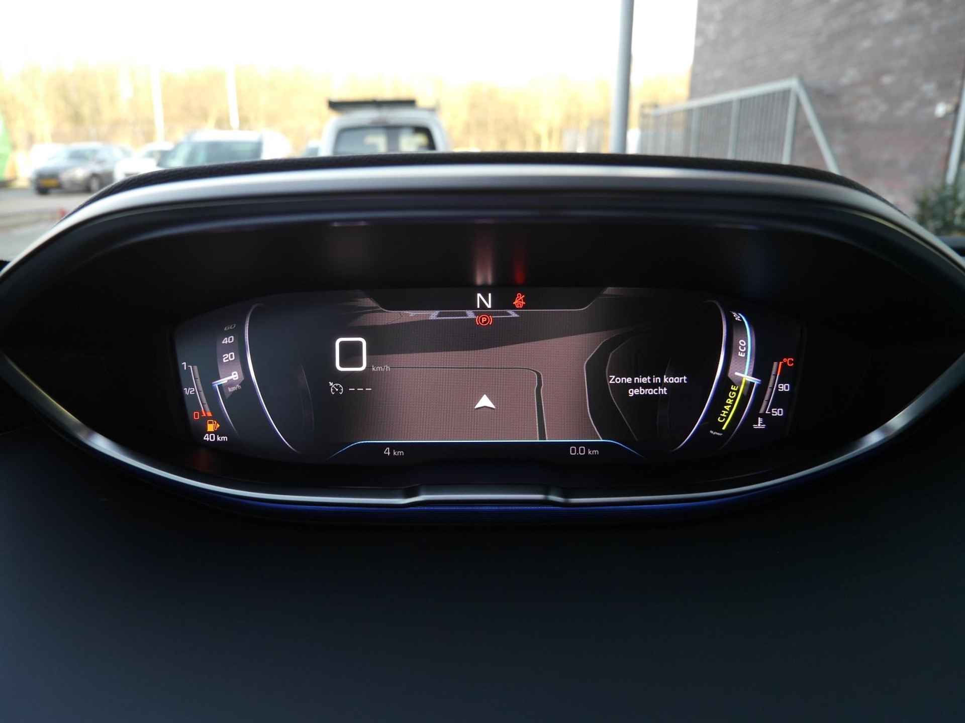 Peugeot 5008 1.2 Hybrid Allure Pack Business | Nieuwe auto | 7 zits | Stoelverwarming | Keyless entry en start | Draadloze telefoonlader | Parkeersensoren voor en achter | Camera | Lichtmetalen velgen | - 28/56
