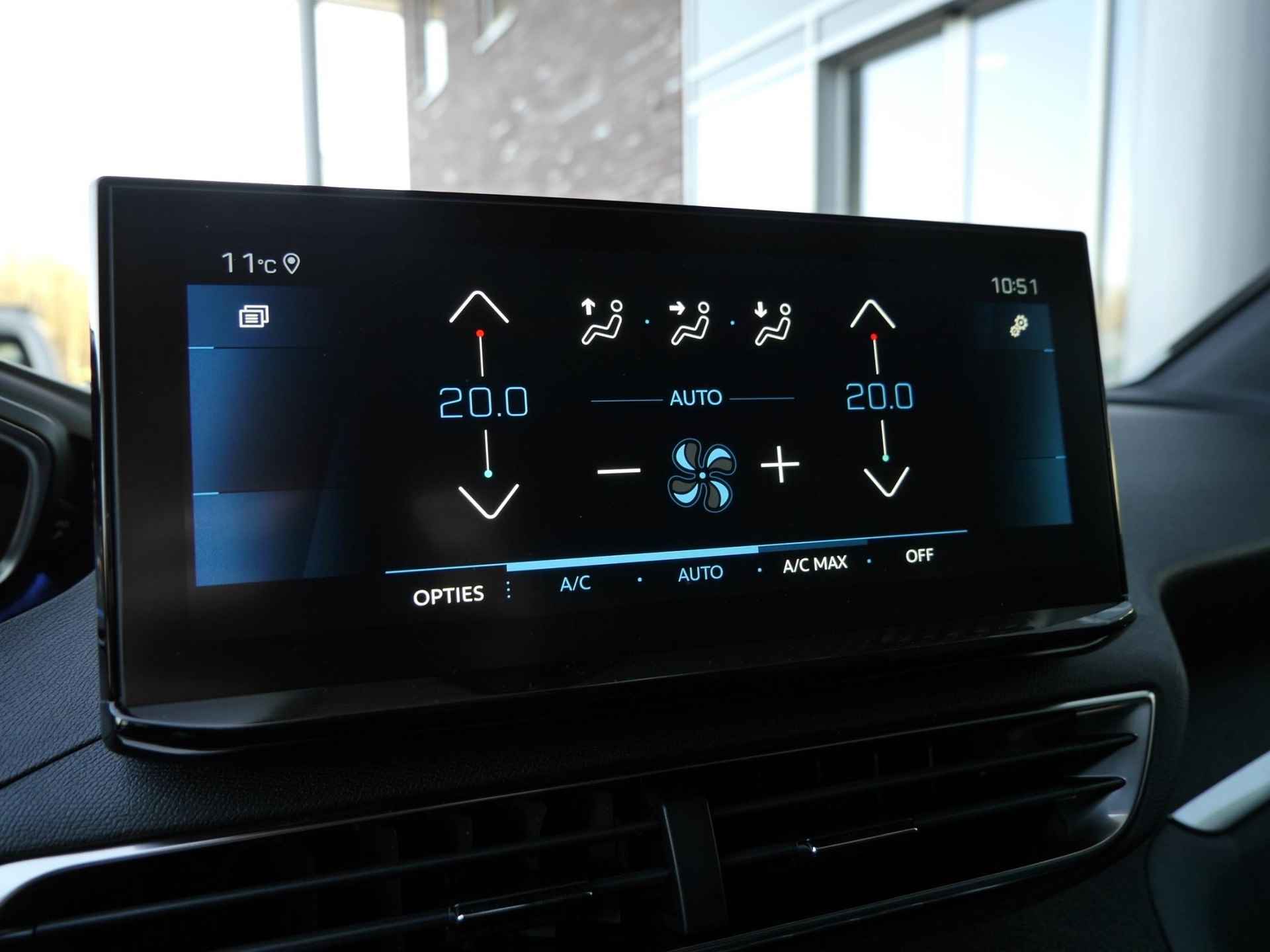 Peugeot 5008 1.2 Hybrid Allure Pack Business | Nieuwe auto | 7 zits | Stoelverwarming | Keyless entry en start | Draadloze telefoonlader | Parkeersensoren voor en achter | Camera | Lichtmetalen velgen | - 32/56