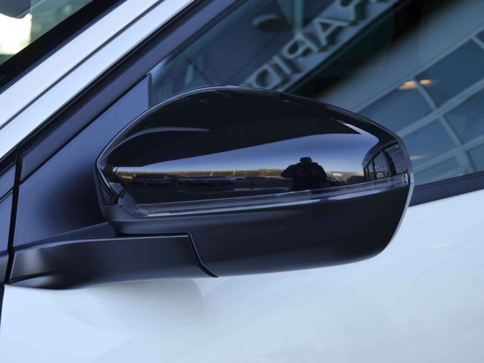 Peugeot 5008 1.2 Hybrid Allure Pack Business | Nieuwe auto | 7 zits | Stoelverwarming | Keyless entry en start | Draadloze telefoonlader | Parkeersensoren voor en achter | Camera | Lichtmetalen velgen | - 49/56