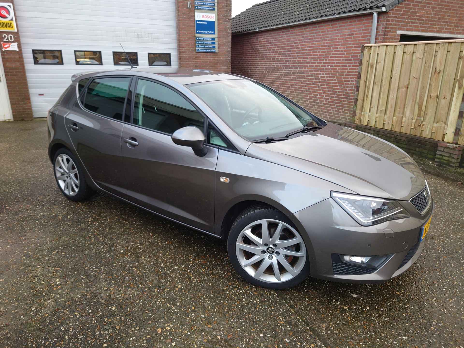 Seat Ibiza 1.0 EcoTSI FR Connect, 1e Eigenaar, Dealer onderhouden, FR - 6/23