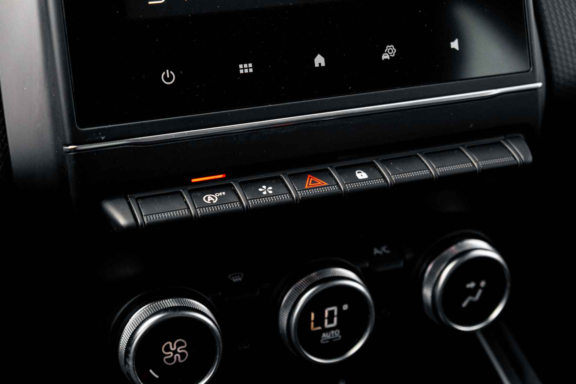 Renault Clio 1.0 TCe 100pk Intens | Climat Control | Lm velgen | Handfree | Cruise | Apple Carplay/Android Auto | incl. Bovag rijklaarpakket met 12 maanden garantie | - 38/47