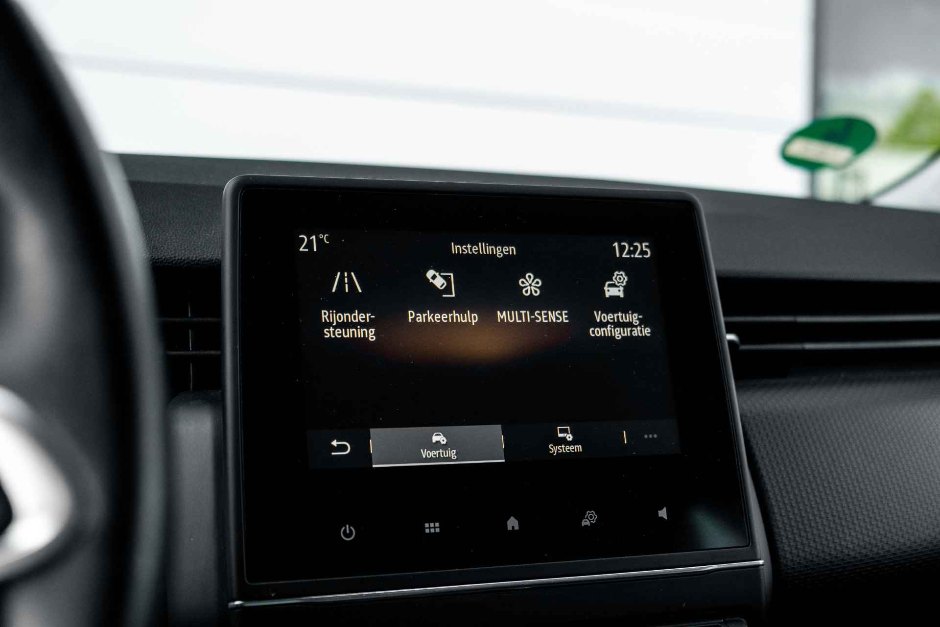 Renault Clio 1.0 TCe 100pk Intens | Climat Control | Lm velgen | Handfree | Cruise | Apple Carplay/Android Auto | incl. Bovag rijklaarpakket met 12 maanden garantie | - 42/47