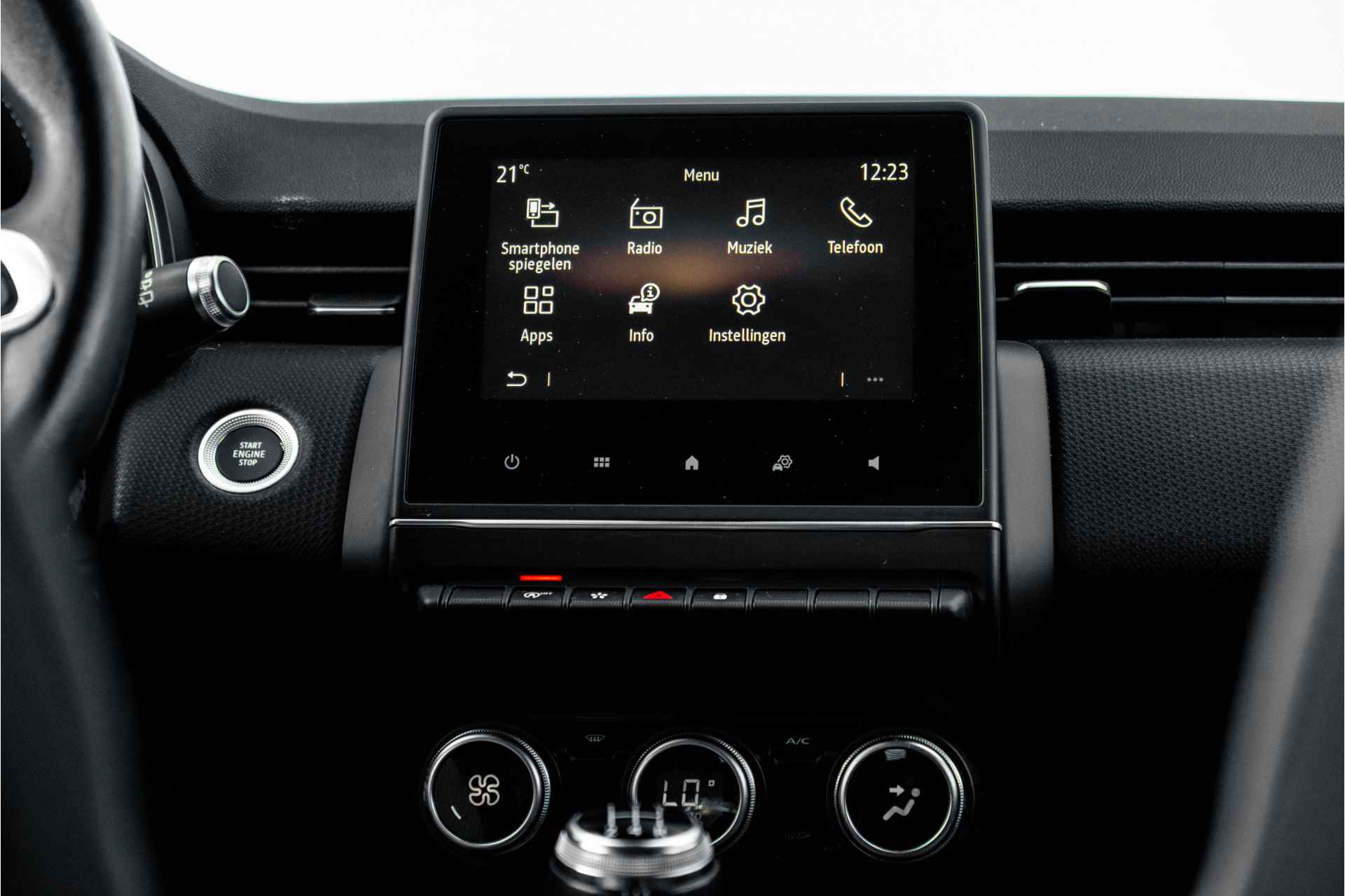 Renault Clio 1.0 TCe 100pk Intens | Climat Control | Lm velgen | Handfree | Cruise | Apple Carplay/Android Auto | incl. Bovag rijklaarpakket met 12 maanden garantie | - 32/47