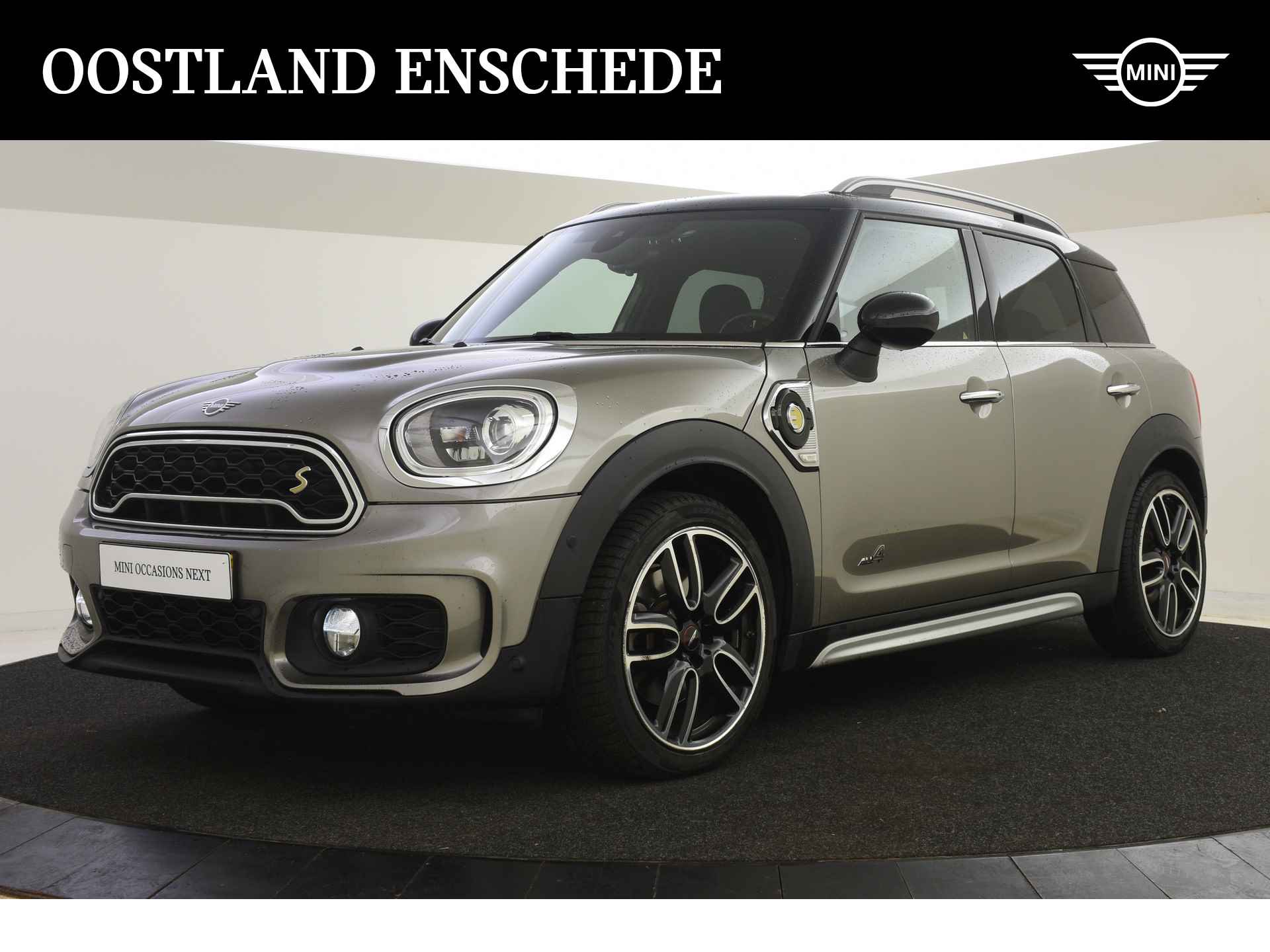 MINI Countryman Cooper S E ALL4 Automaat / Cruise Control / PDC achter / Airconditioning / DAB / Navigatie - 1/45