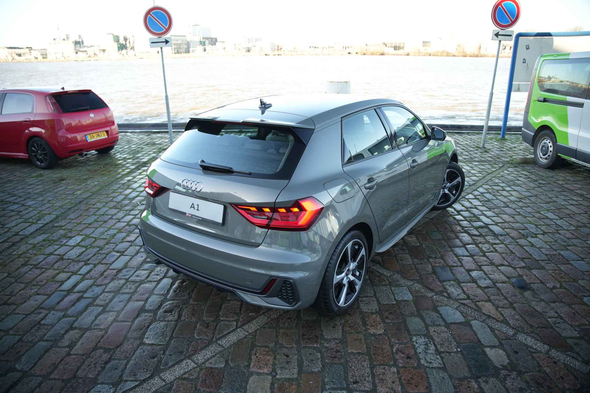 Audi A1 Sportback 25 TFSI S edition | Automaat | Ambient Light | 95 pk - 12/33