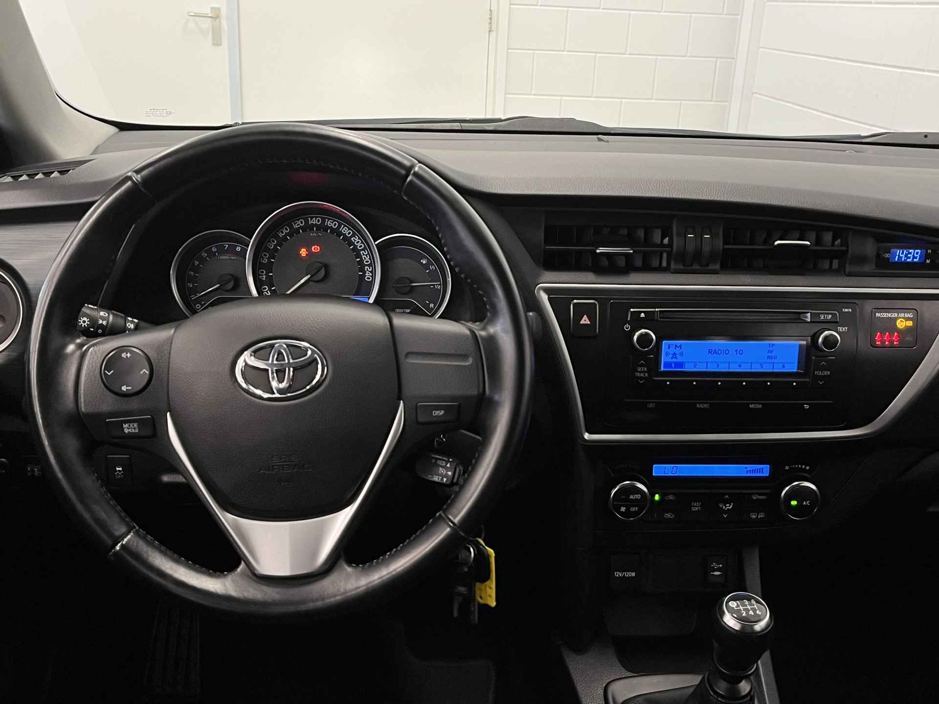 Toyota Auris 1.3 Now TREKHAAK | AIRCO | RADIO/CD | DEALER ONDERHOUDEN | 12 MAANDEN GARANTIE! - 6/39