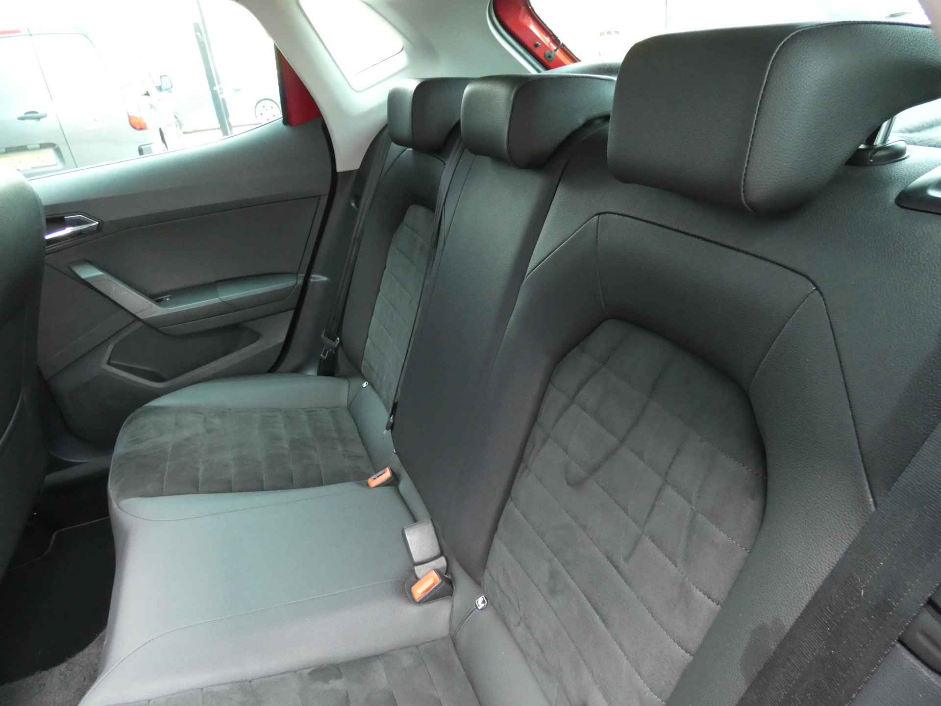 SEAT Ibiza 1.0 TSI FR Business Intense 115 PK !! FULL OPTIONS OPEN DAK !!! - 23/48