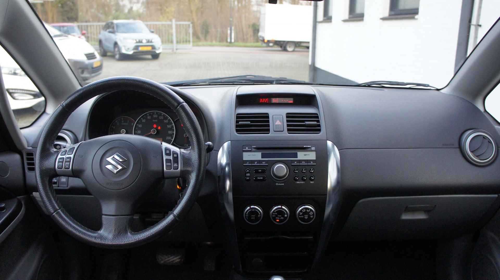 Suzuki SX4 1.6 Exclusive - 11/25