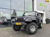 Jeep Wrangler 2.5i Softtop + Hardtop