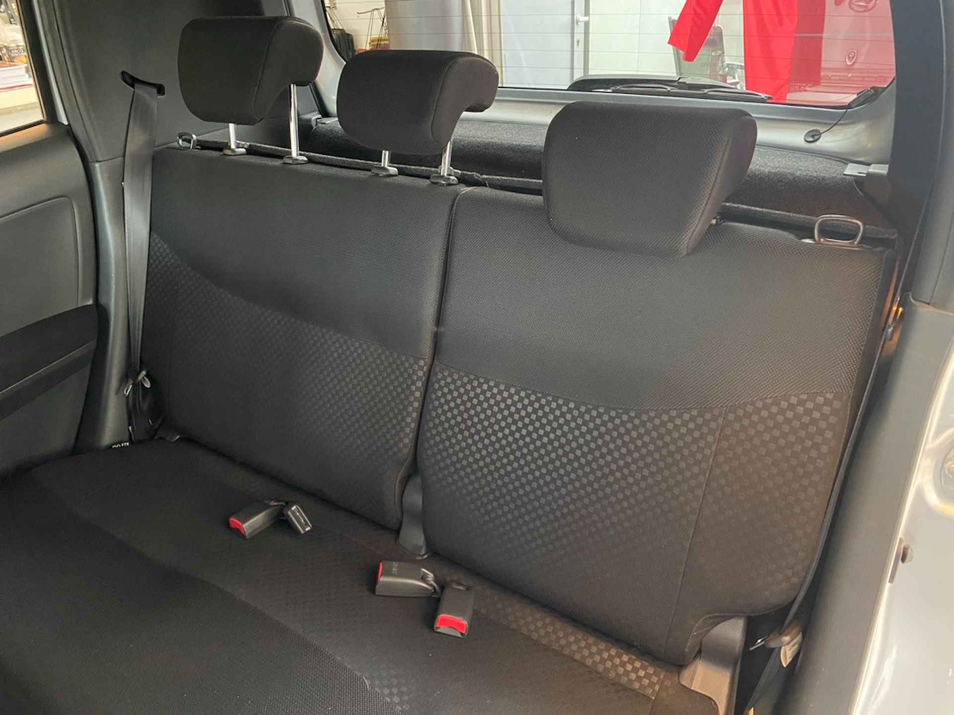 Daihatsu Materia 1.5 Groove,5 Deurs,5Zits,Automaat,Airco,Elektrischpakket,Schuifbare Achterbank, Veel Binnenruimte,15 Inch Lmv - 18/21