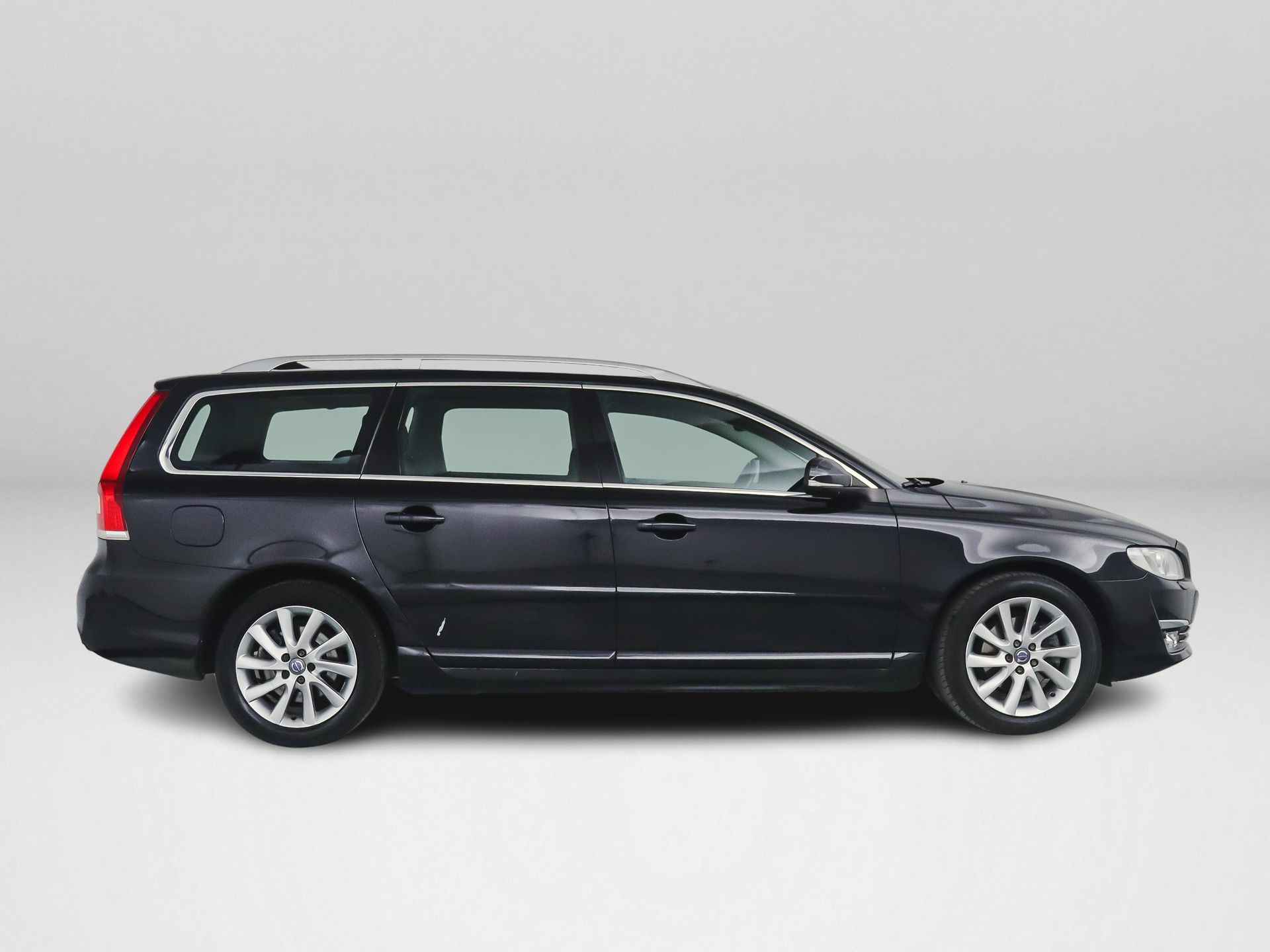 Volvo V70 D4 Nordic+ | Panoramadak | Stoelverwarming | Trekhaak | Parkeercamera - 6/35