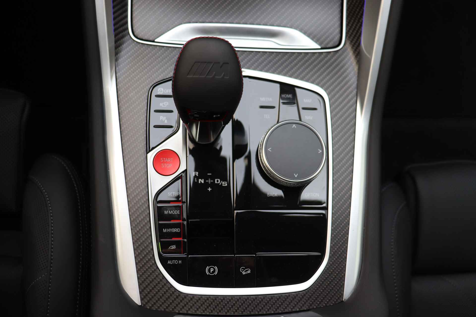 BMW XM High Executive Automaat / Trekhaak / Bowers & Wilkins / Driving Assistant Professional / Leder - 21/24