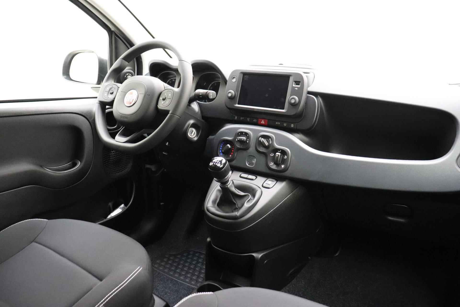 Fiat Panda 1.0 Hybrid Cross | Navigatie via Apple Carplay/Android Auto | Airco | Parkeersensoren achter | Bianco Gelato | Getint glas | Informeer naar de beschikbaarheid - 4/34