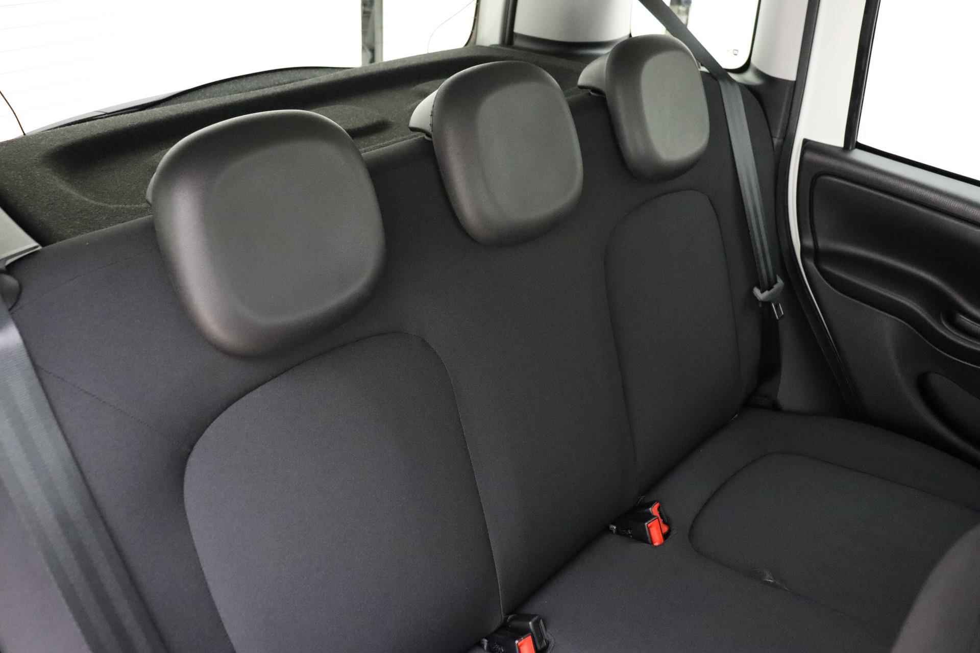 Fiat Panda 1.0 Hybrid Cross | Navigatie via Apple Carplay/Android Auto | Airco | Parkeersensoren achter | Bianco Gelato | Getint glas | Informeer naar de beschikbaarheid - 16/34