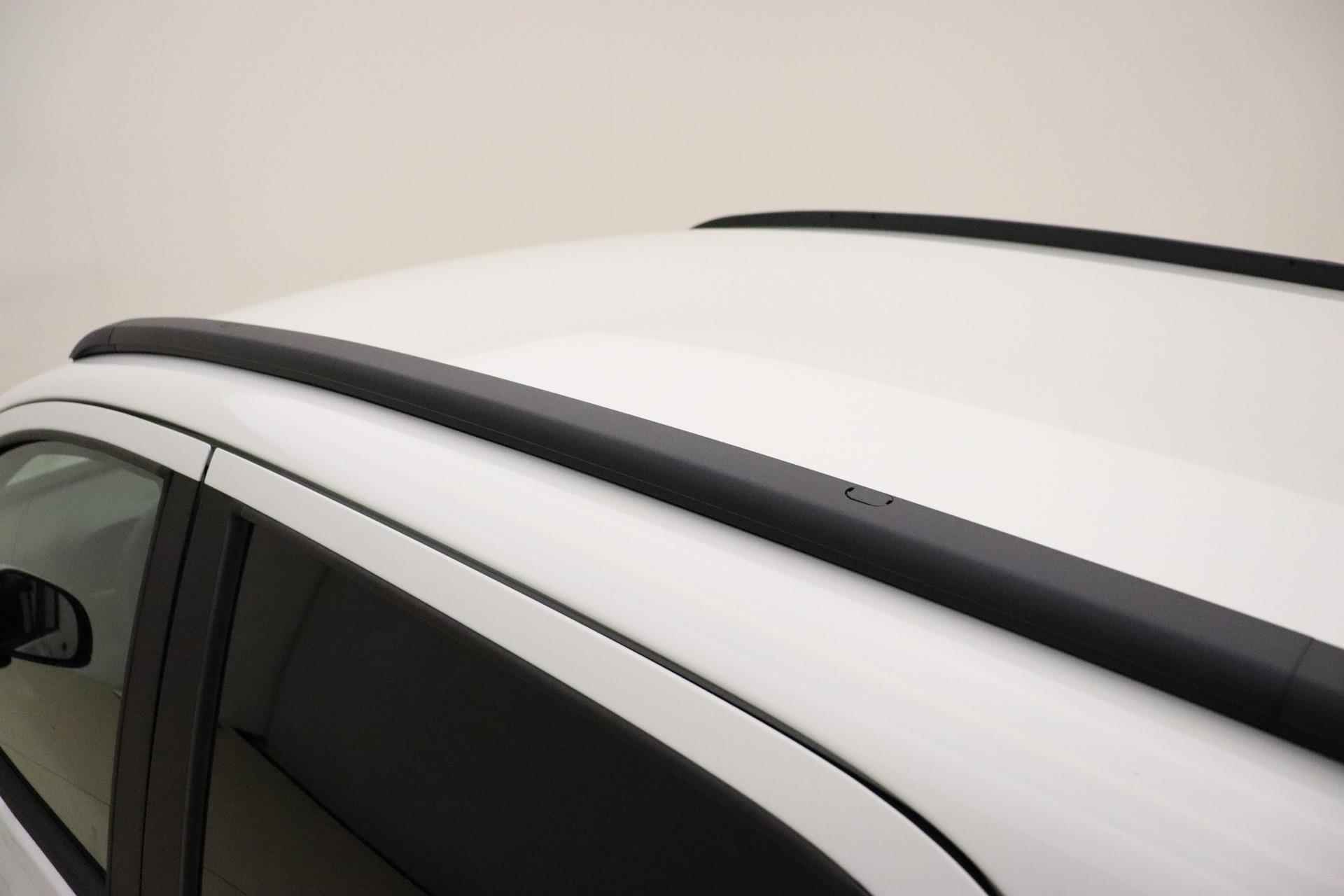 Fiat Panda 1.0 Hybrid Cross | Navigatie via Apple Carplay/Android Auto | Airco | Parkeersensoren achter | Bianco Gelato | Getint glas | Informeer naar de beschikbaarheid - 18/34