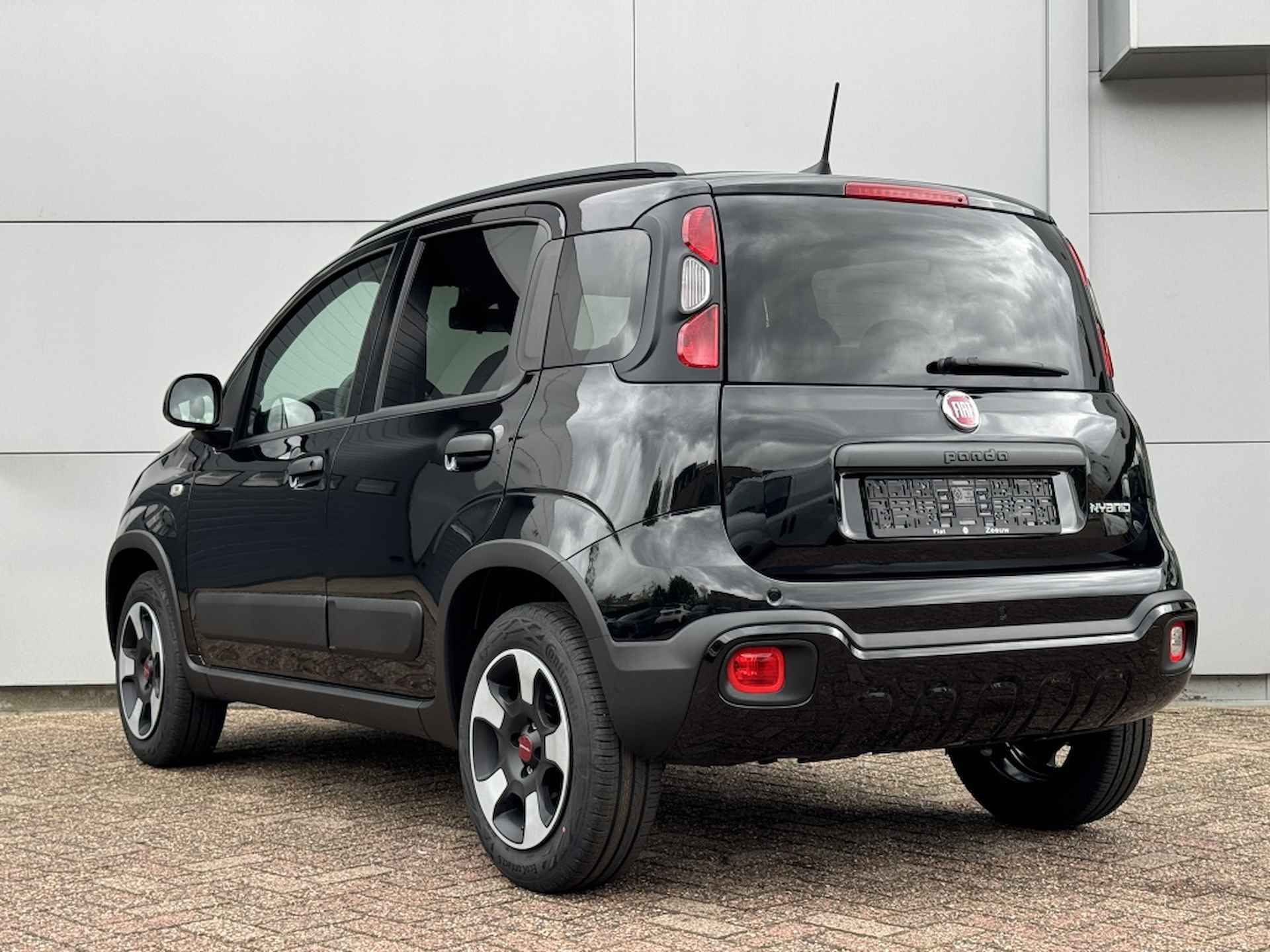 Fiat Panda 1.0 Hybrid 70 PK Cross | Carplay | PDC | Airco - 6/19