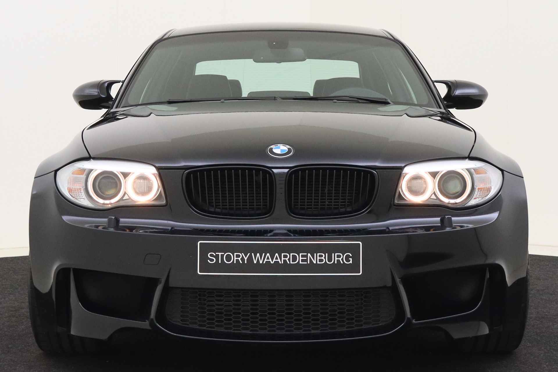 BMW 1-SERIE Coupe M High Executive / Harman Kardon / Nederlandse auto / Leder / Spraaksturing / Stoelverwarming / PDC achter / Dealeronderhouden - 5/67