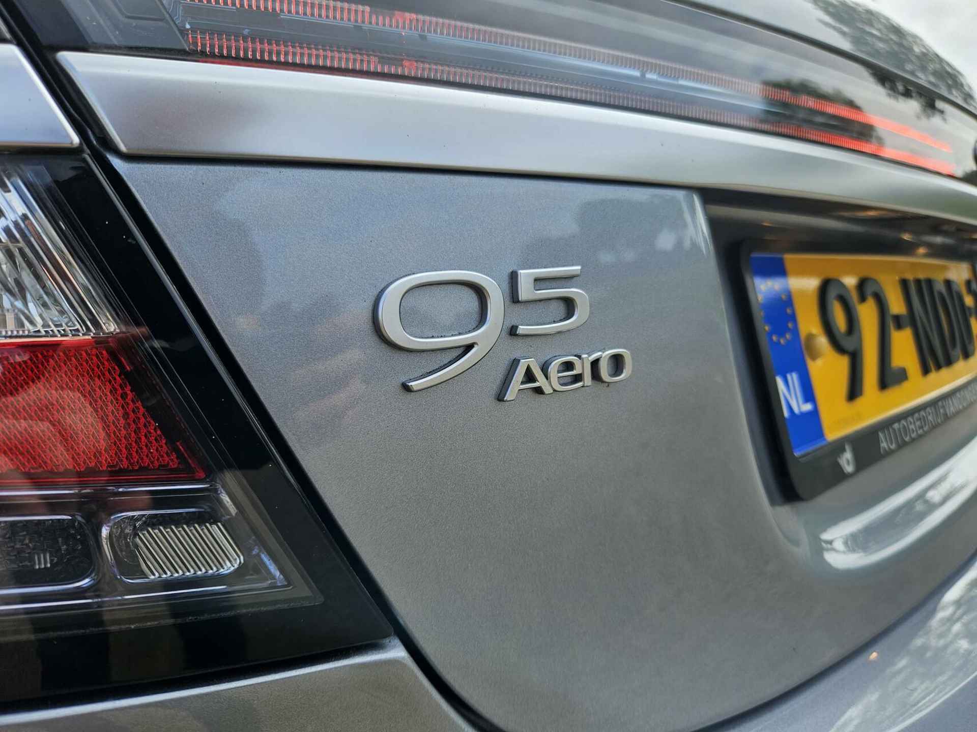 Saab 9-5 2.0T Aero Exklusiv Automaat | NL-Auto! - 5/36